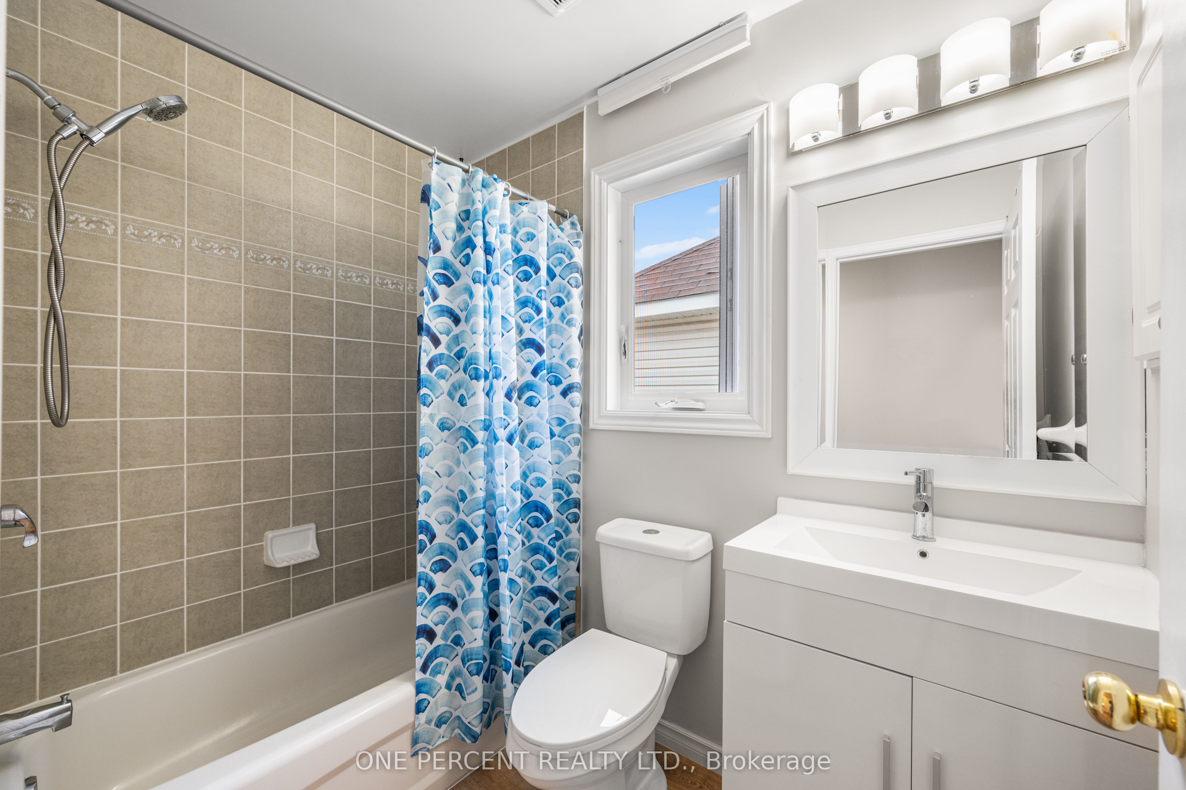 137 Topham Terrace Property Photo 27