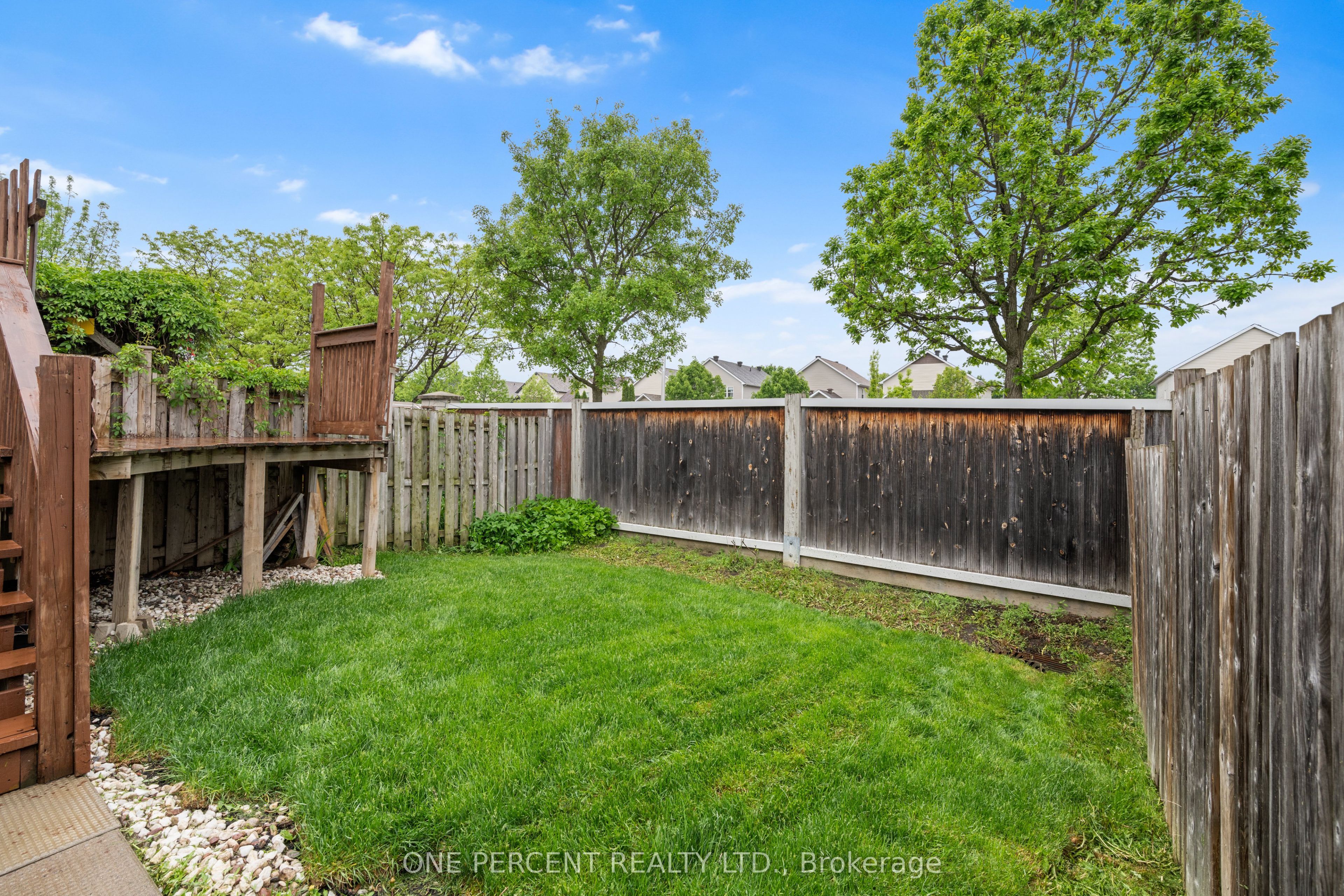137 Topham Terrace Property Photo 37