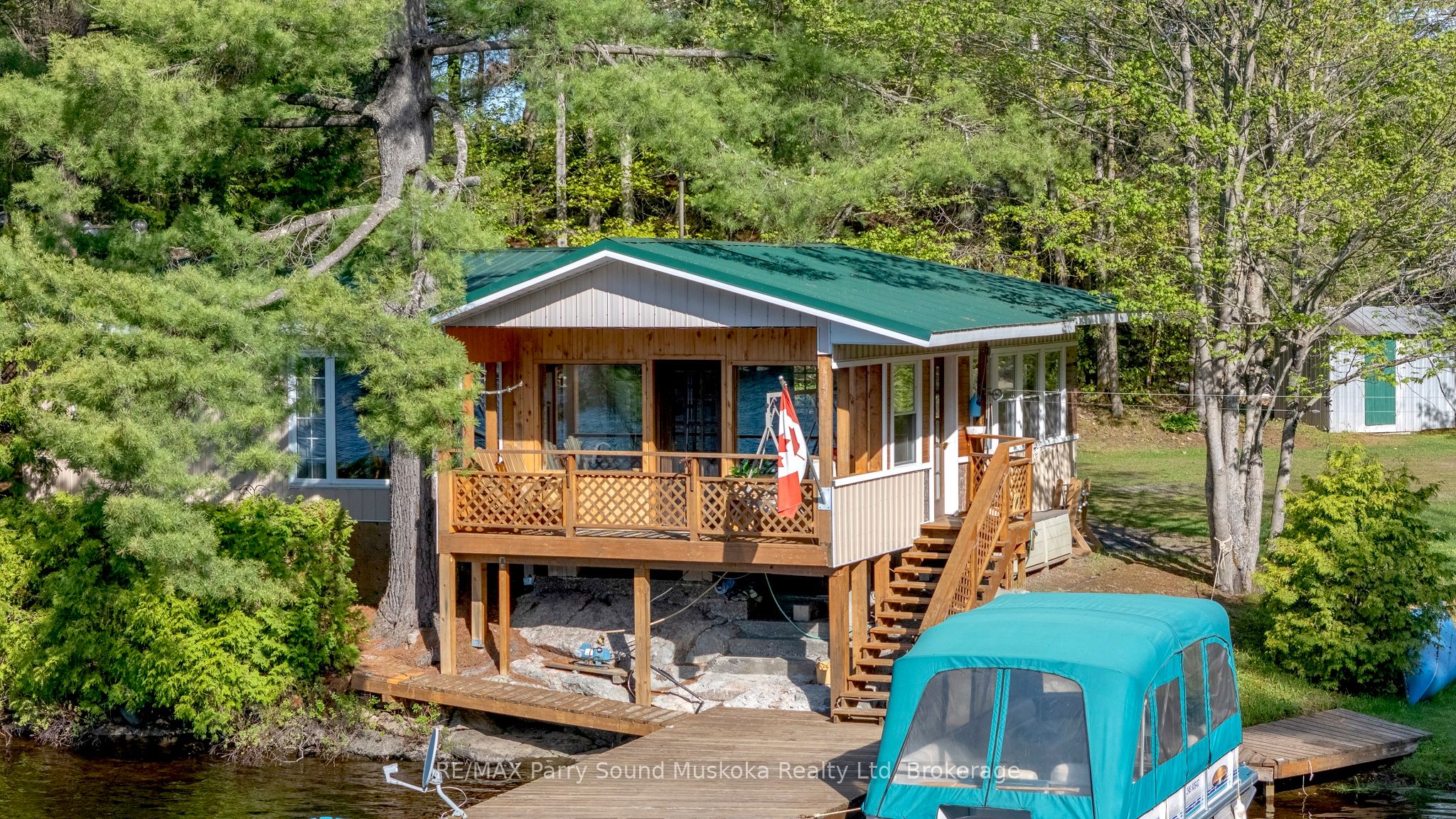 189 Pine Beach Road Property Photo 1