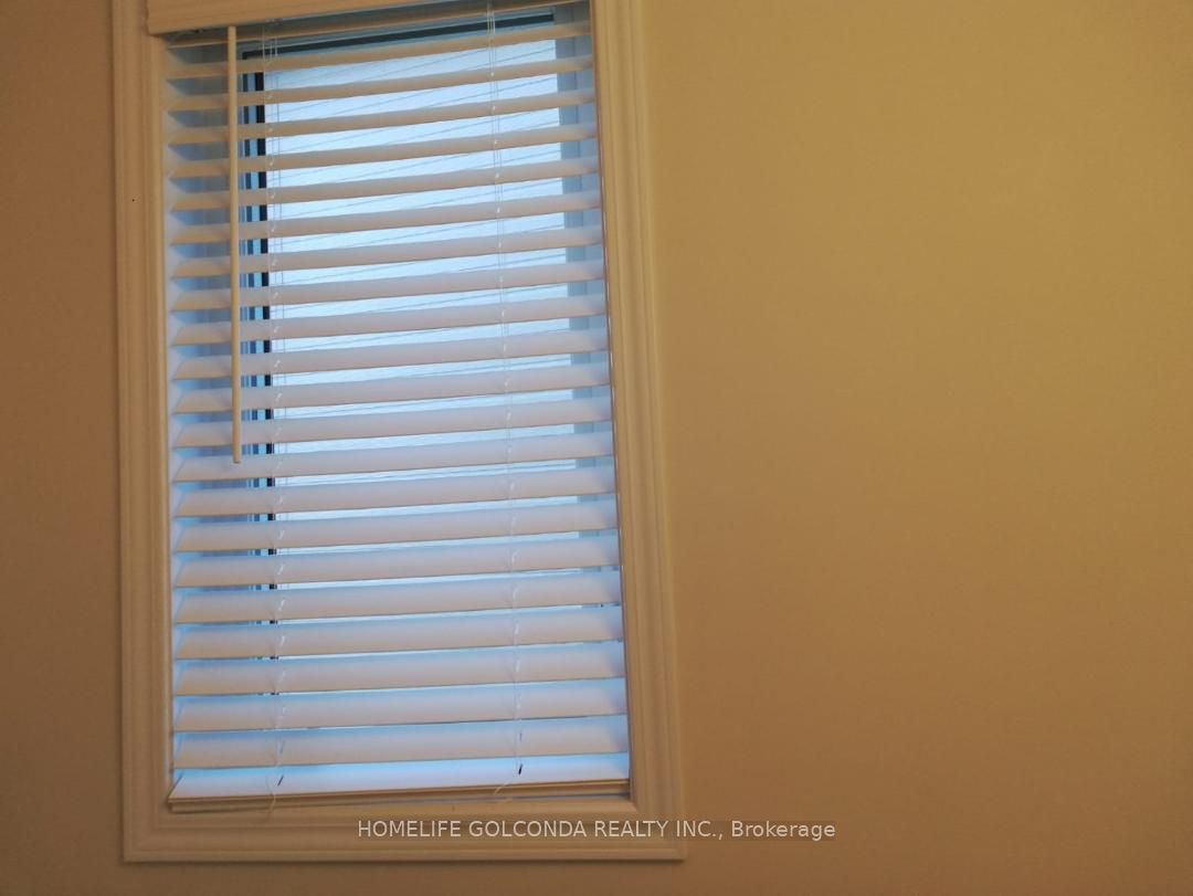 8004 Odell Crescent Property Photo 25