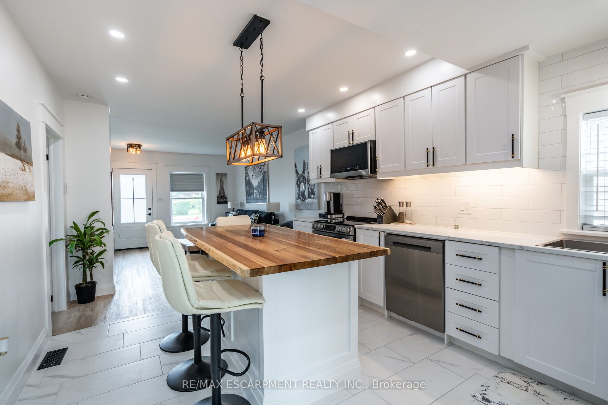 172 Pine Street Property Photo 20
