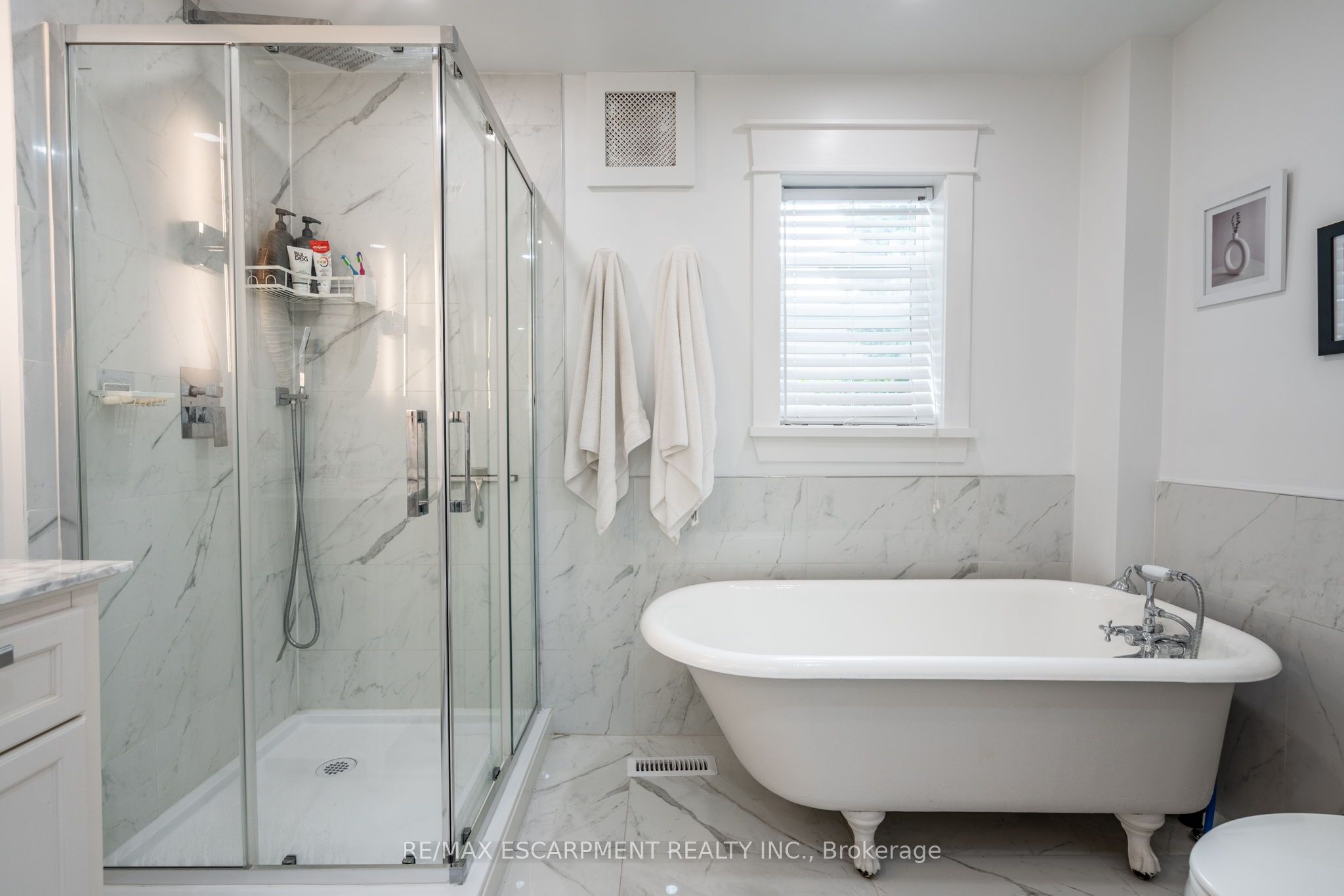 172 Pine Street Property Photo 23