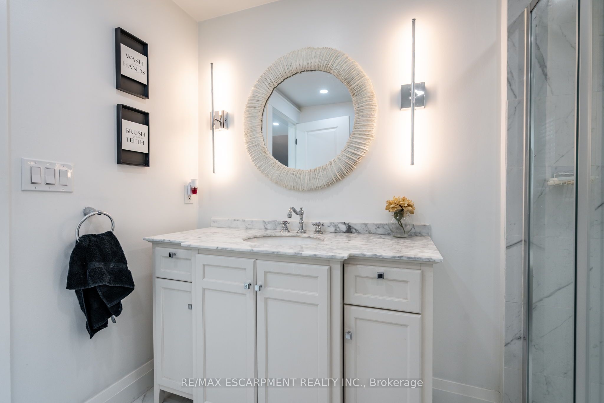 172 Pine Street Property Photo 24