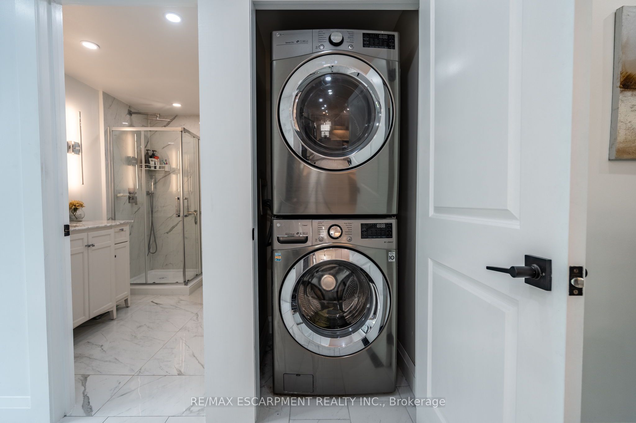 172 Pine Street Property Photo 26