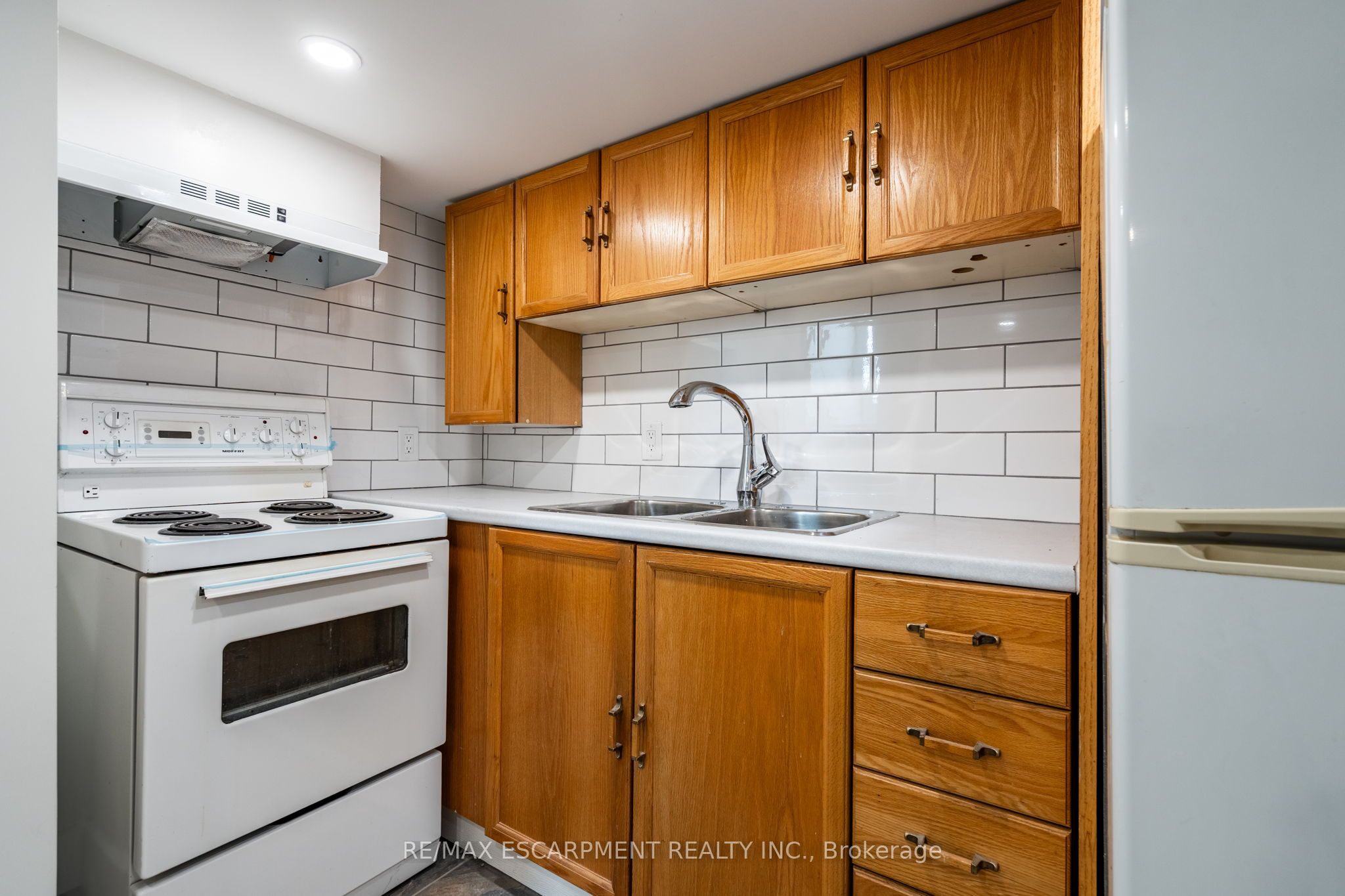172 Pine Street Property Photo 35