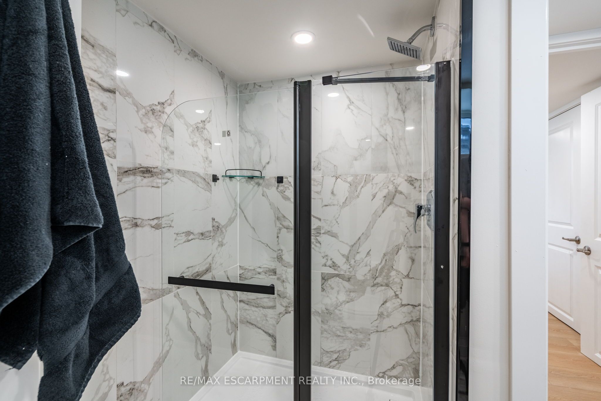 172 Pine Street Property Photo 44