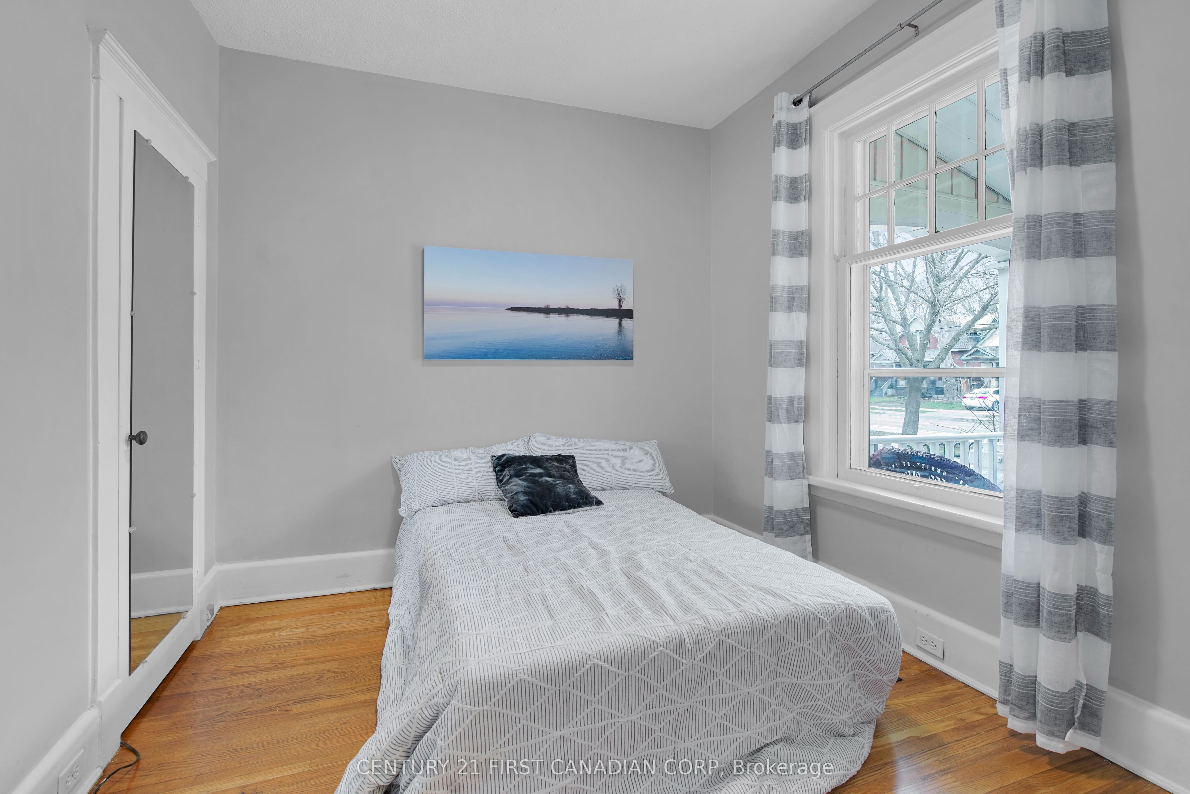 353 Cheapside Street Property Photo 25