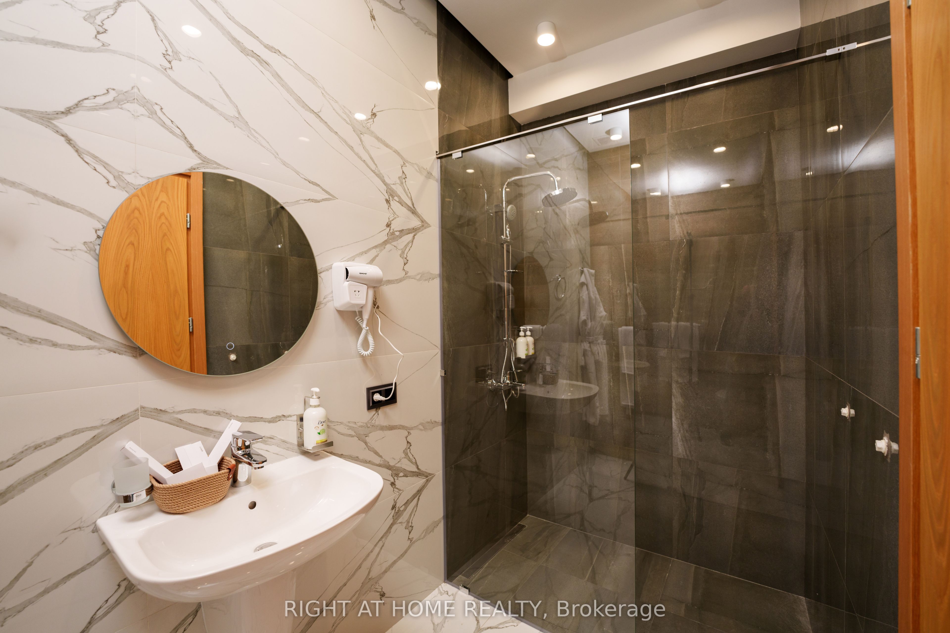 30 Vardanants Street Property Photo 21