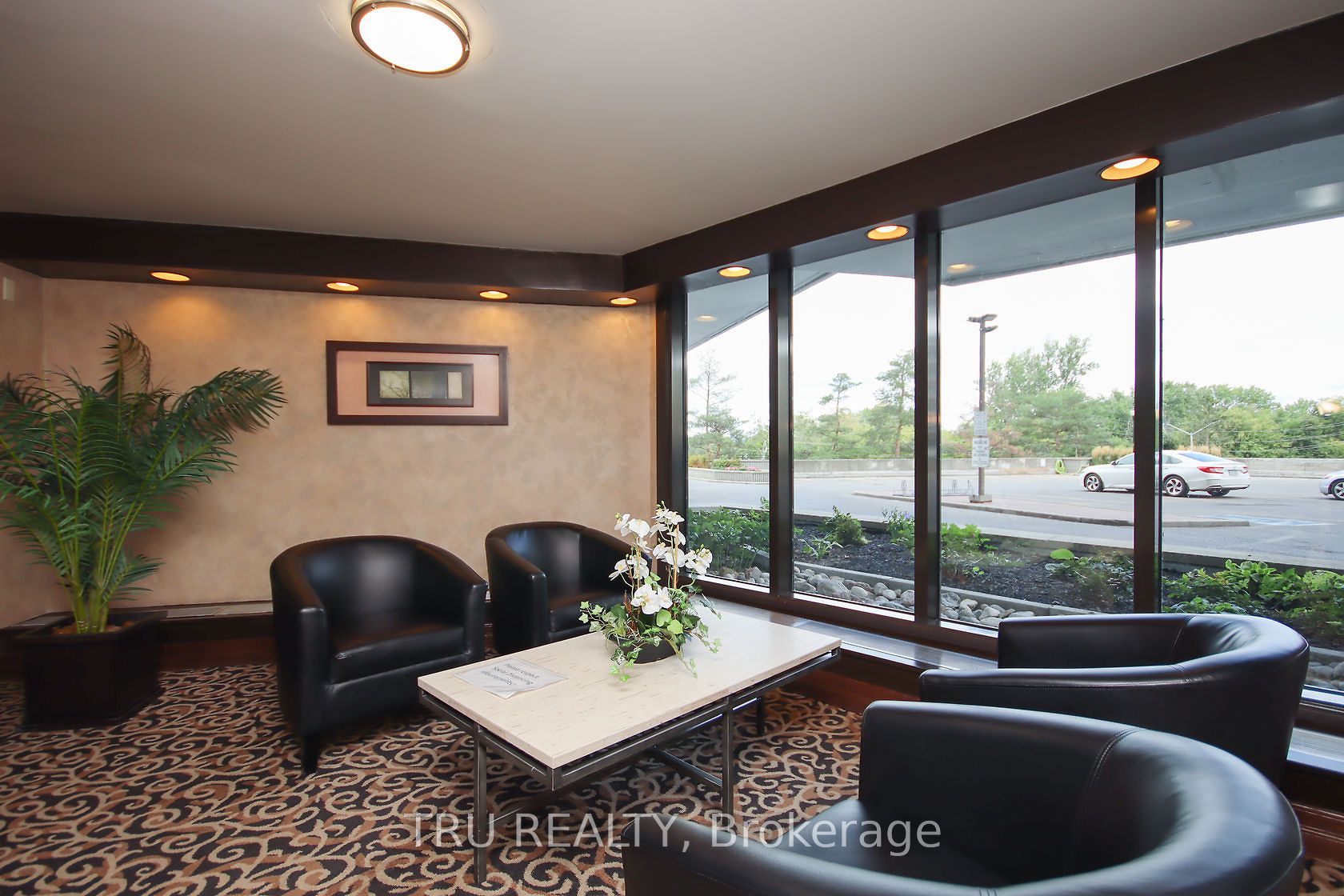 #1604 - 1081 Ambleside Drive Property Photo 3