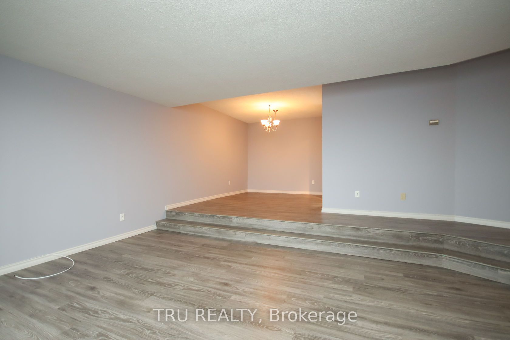 #1604 - 1081 Ambleside Drive Property Photo 10
