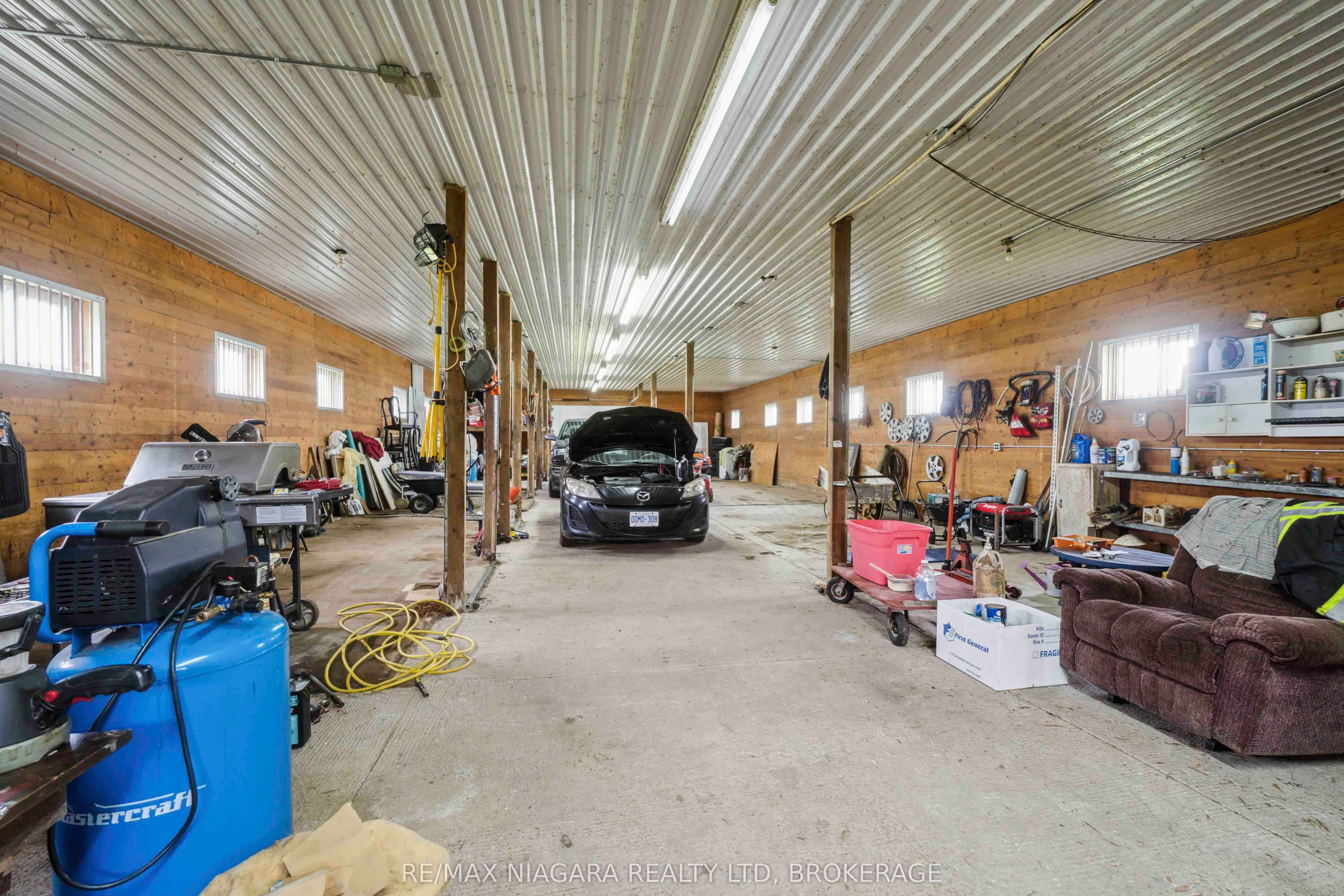 1055 Burger Rd Property Photo 17