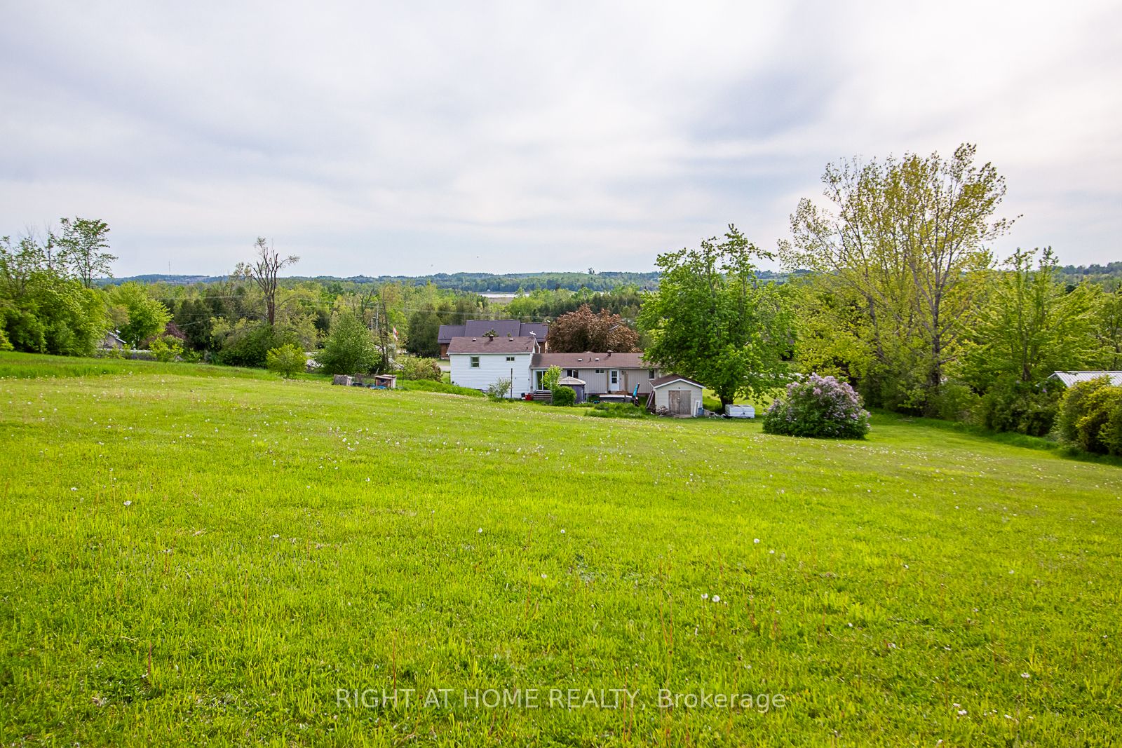 692 Emily Park Road Property Photo 1