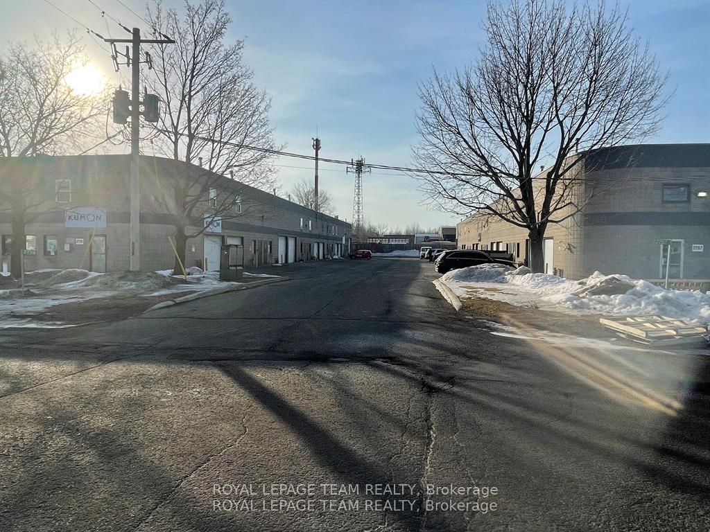2759 E Fenton Road S 18 Property Photo 2