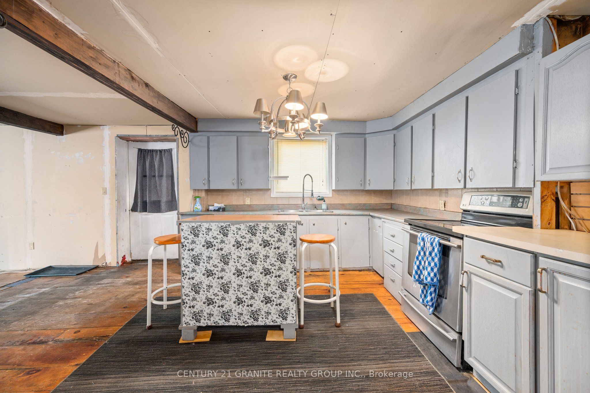 9 Monck Street Property Photo 6