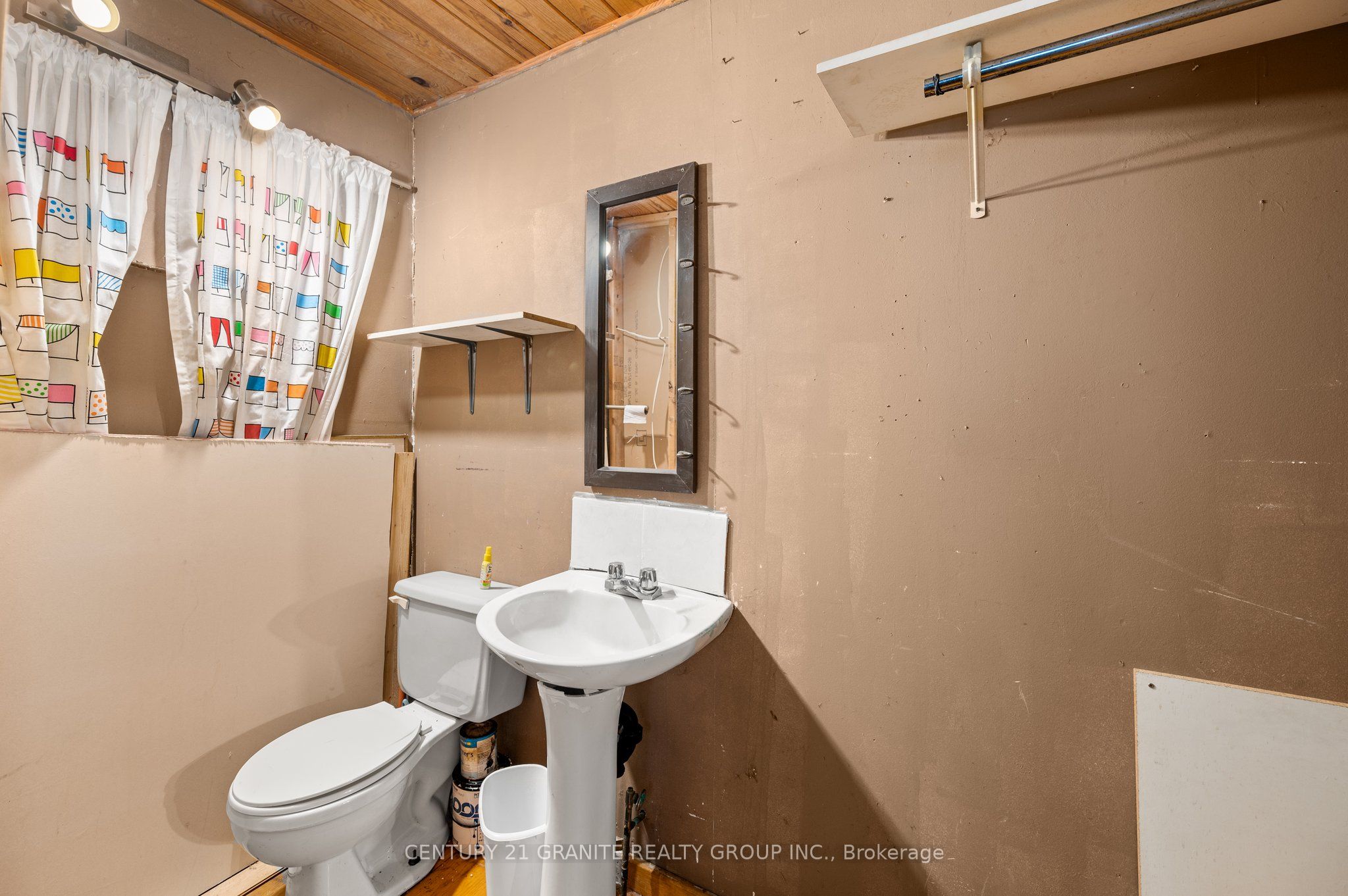9 Monck Street Property Photo 13
