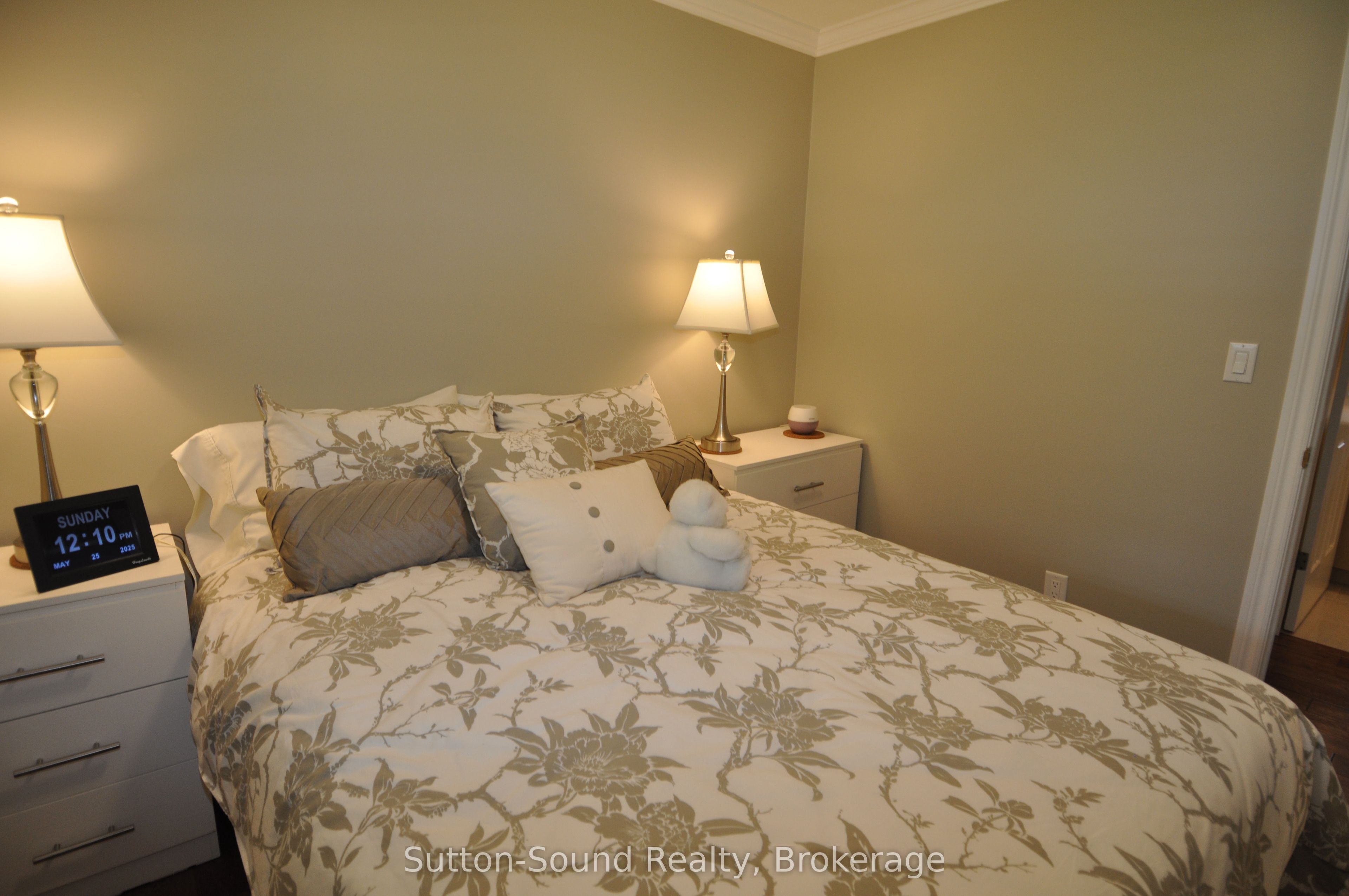 635 26th Street W Property Photo 16