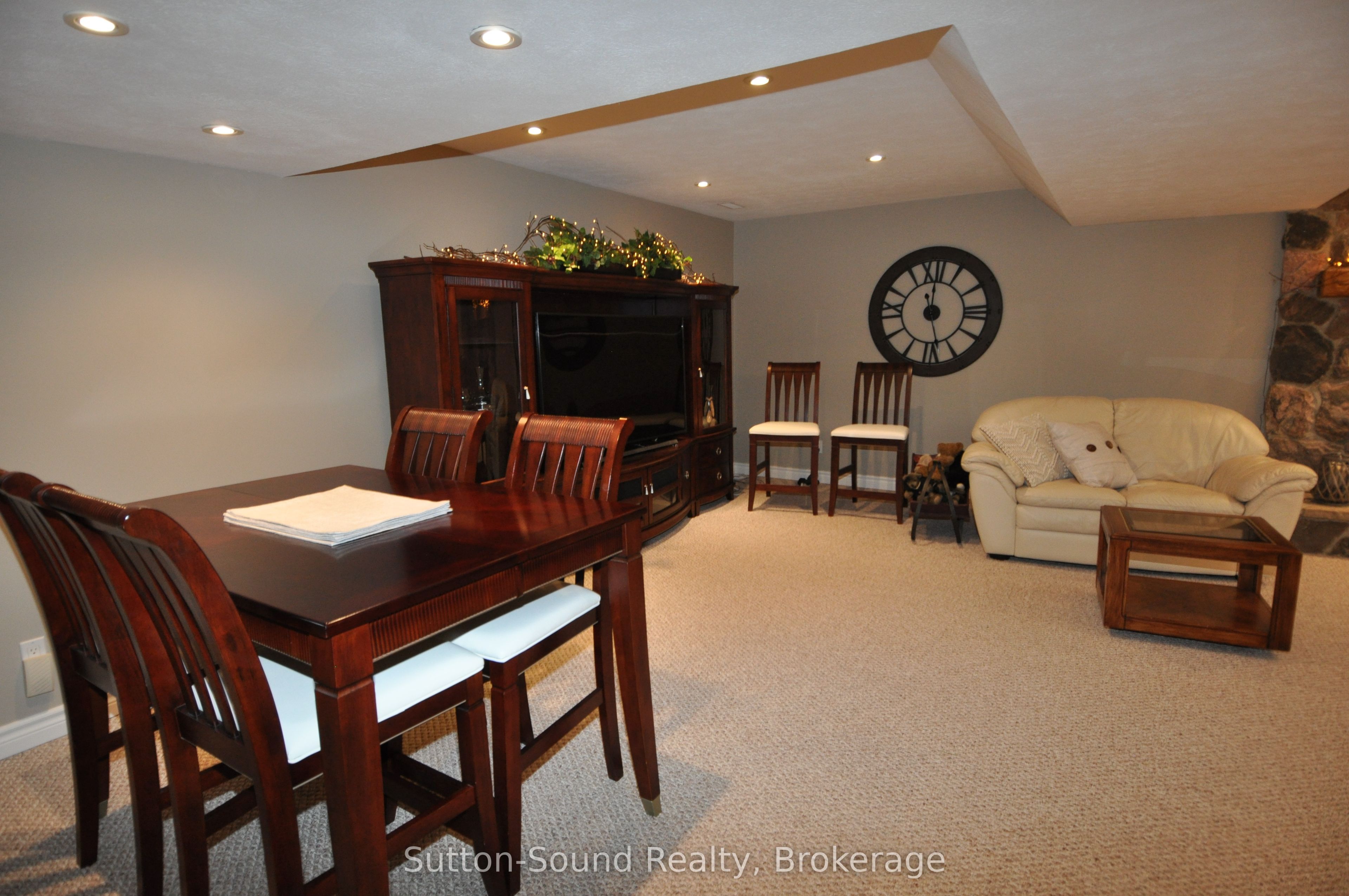 635 26th Street W Property Photo 27