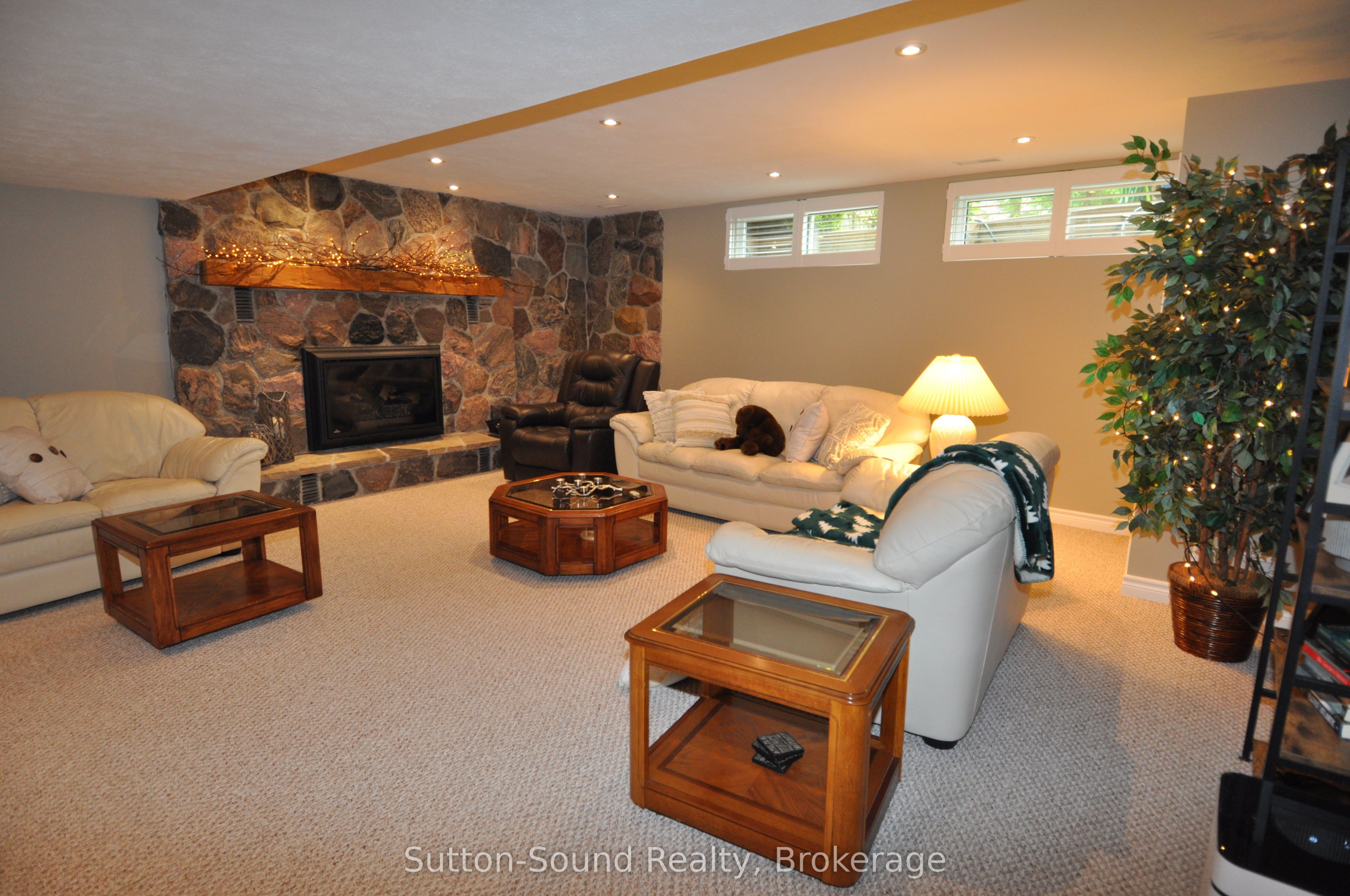 635 26th Street W Property Photo 28