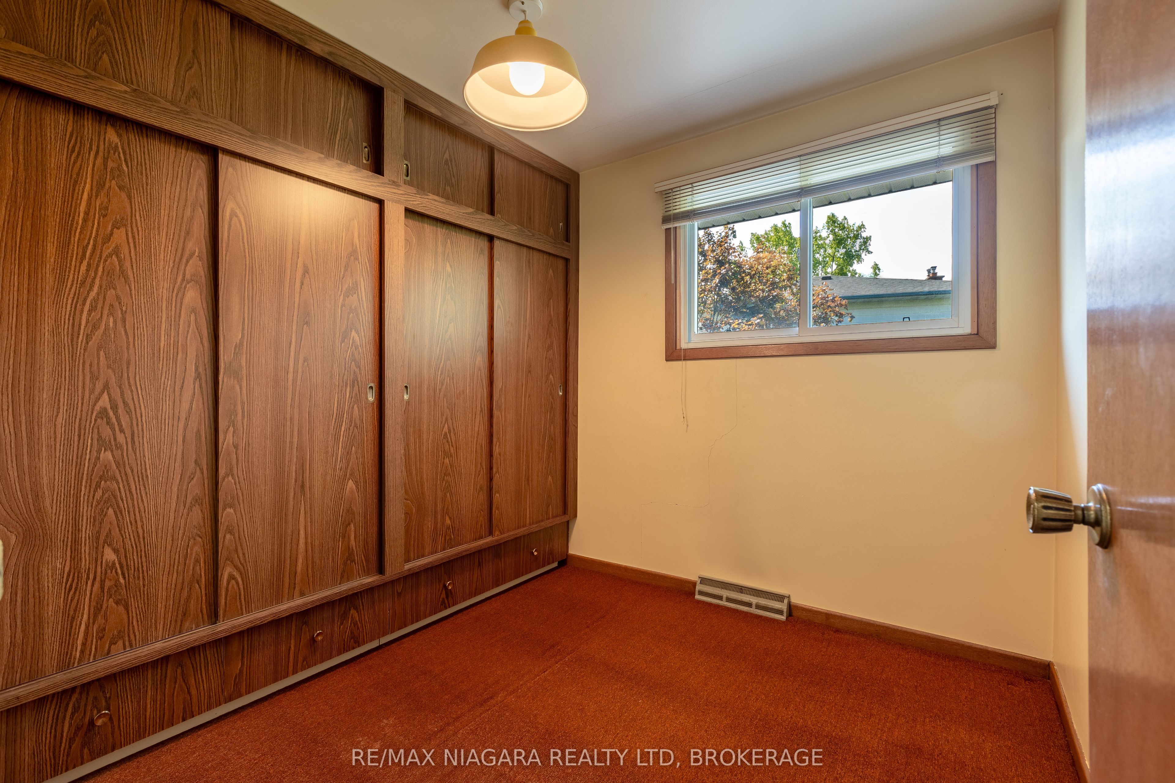 82 Westwood Crescent Property Photo 13