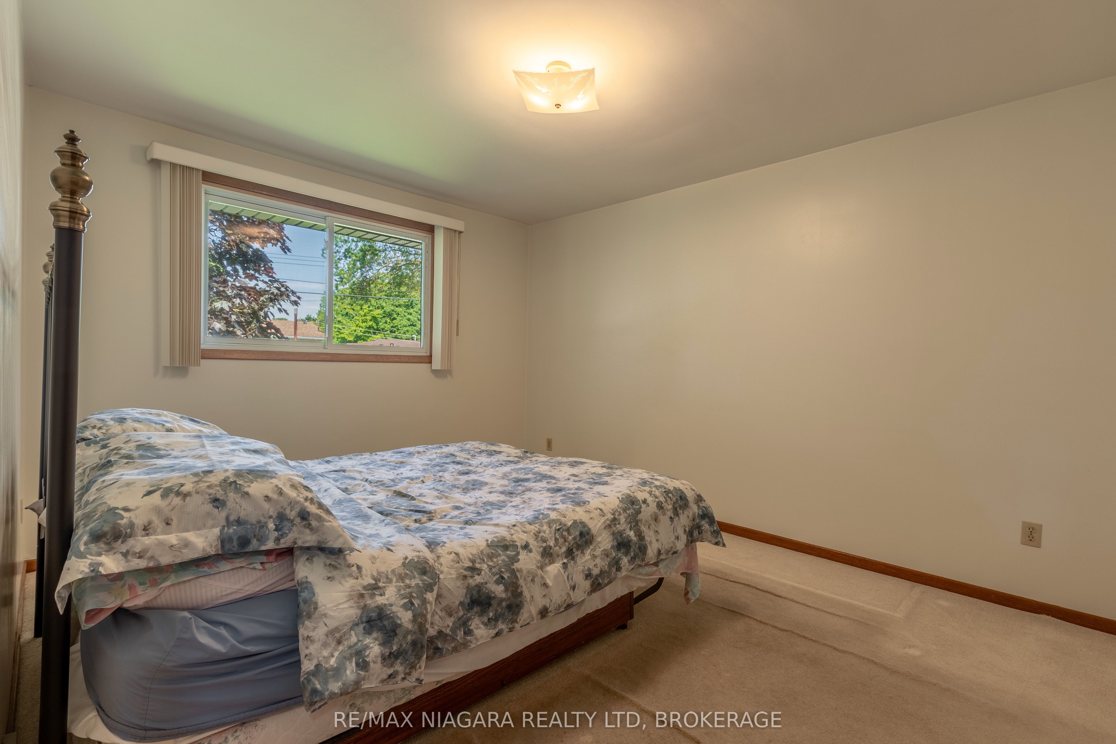 82 Westwood Crescent Property Photo 15