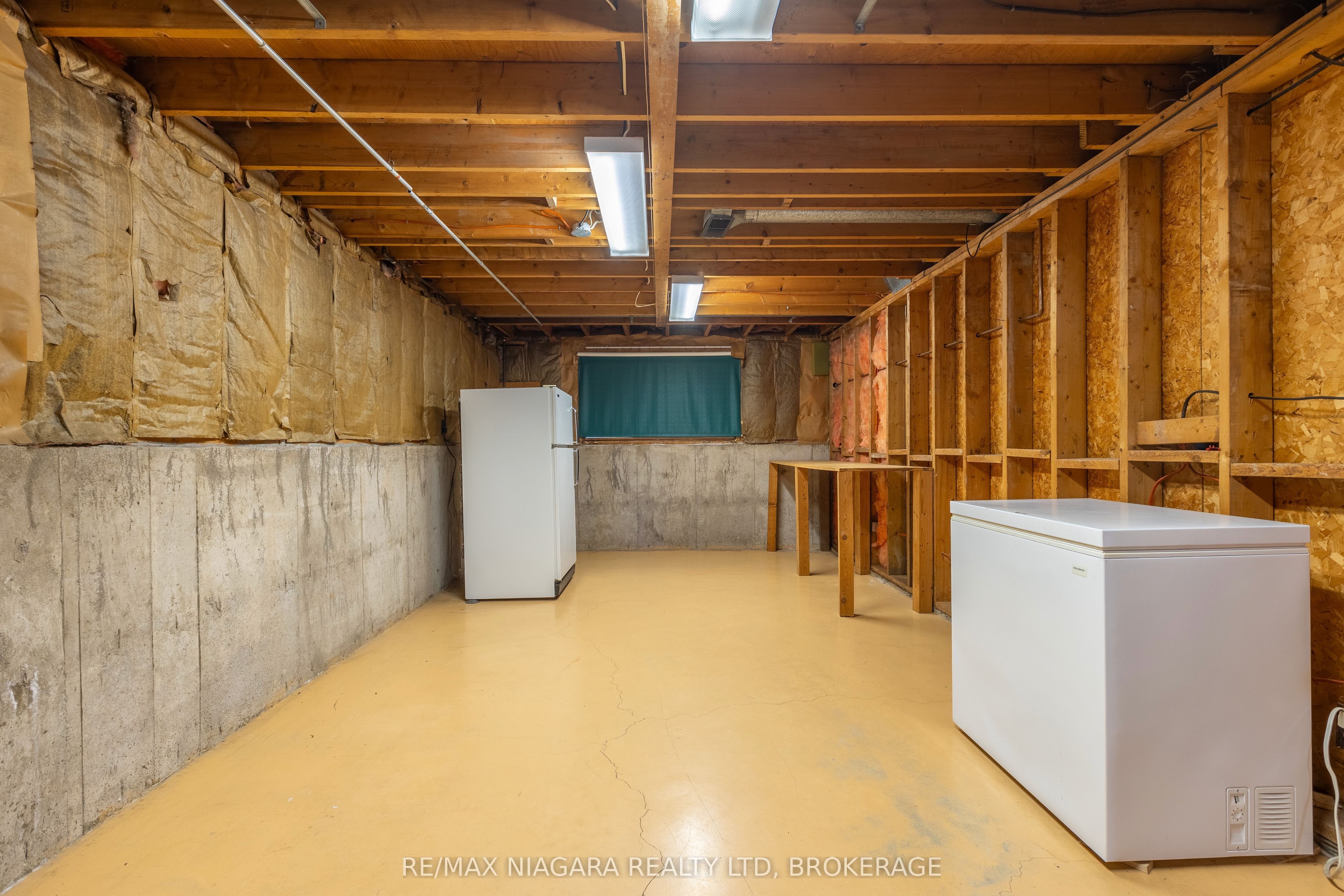 82 Westwood Crescent Property Photo 22
