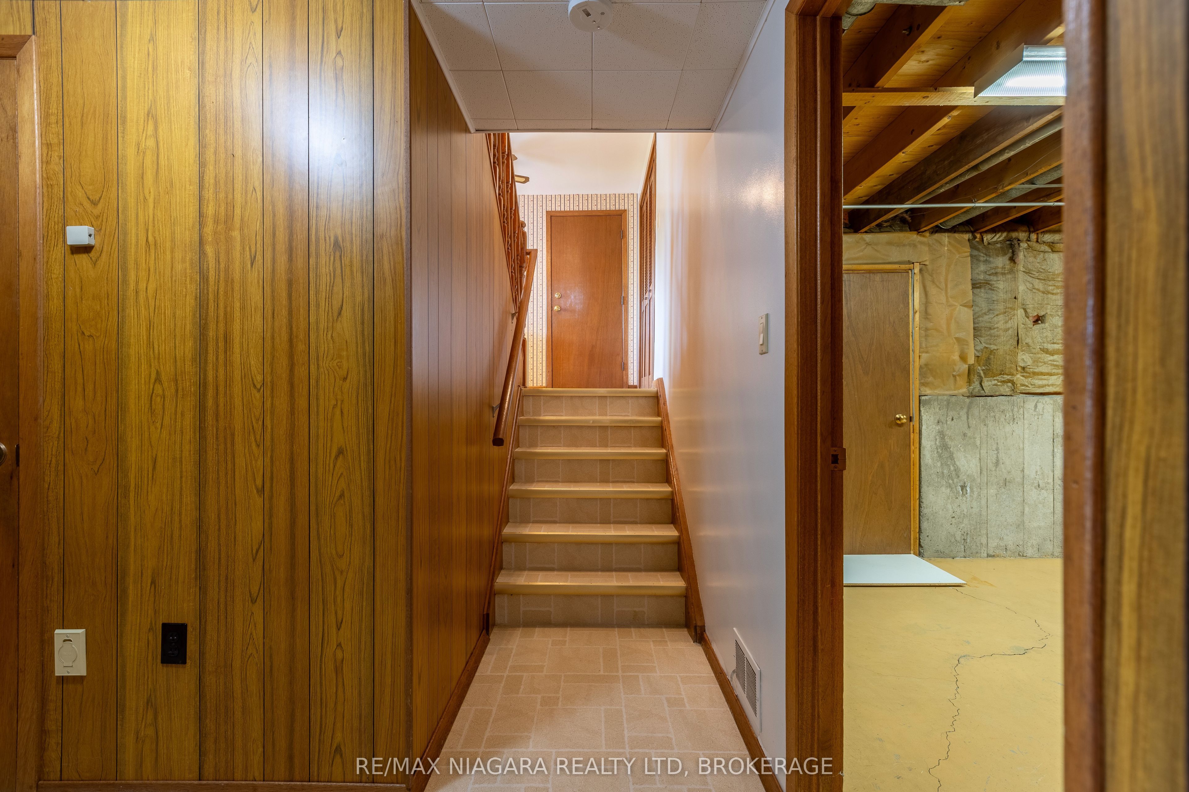 82 Westwood Crescent Property Photo 25