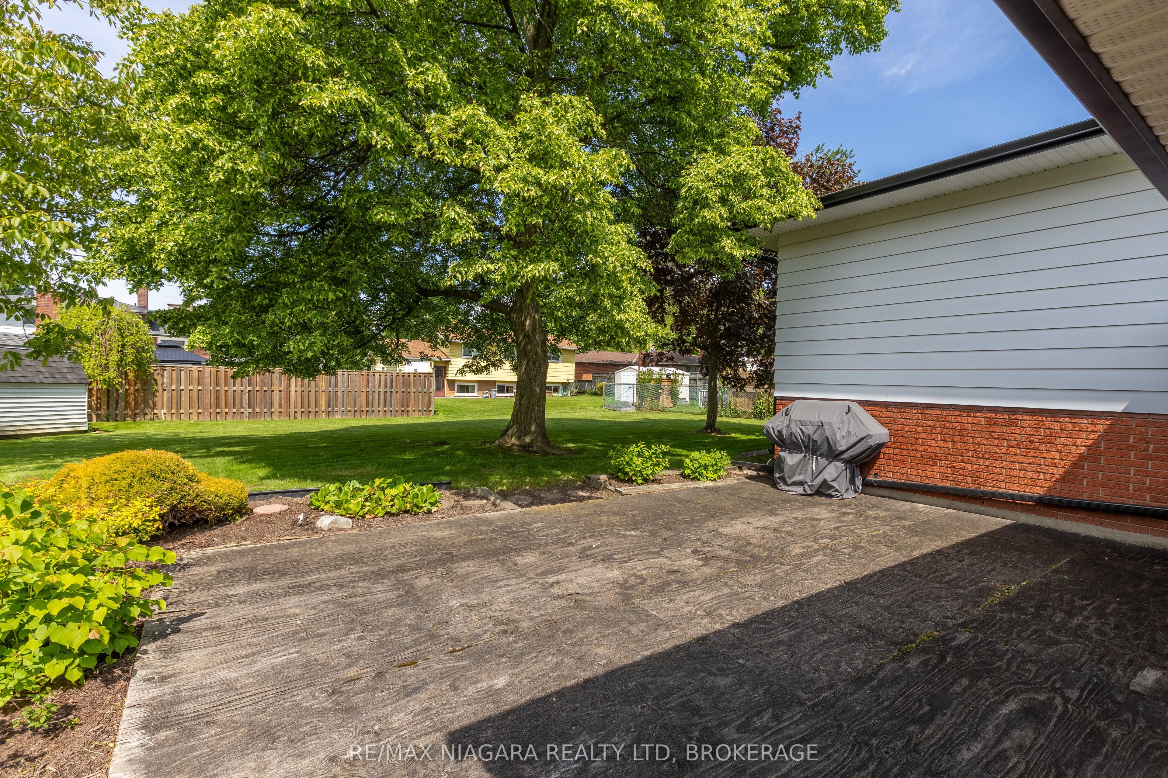 82 Westwood Crescent Property Photo 28