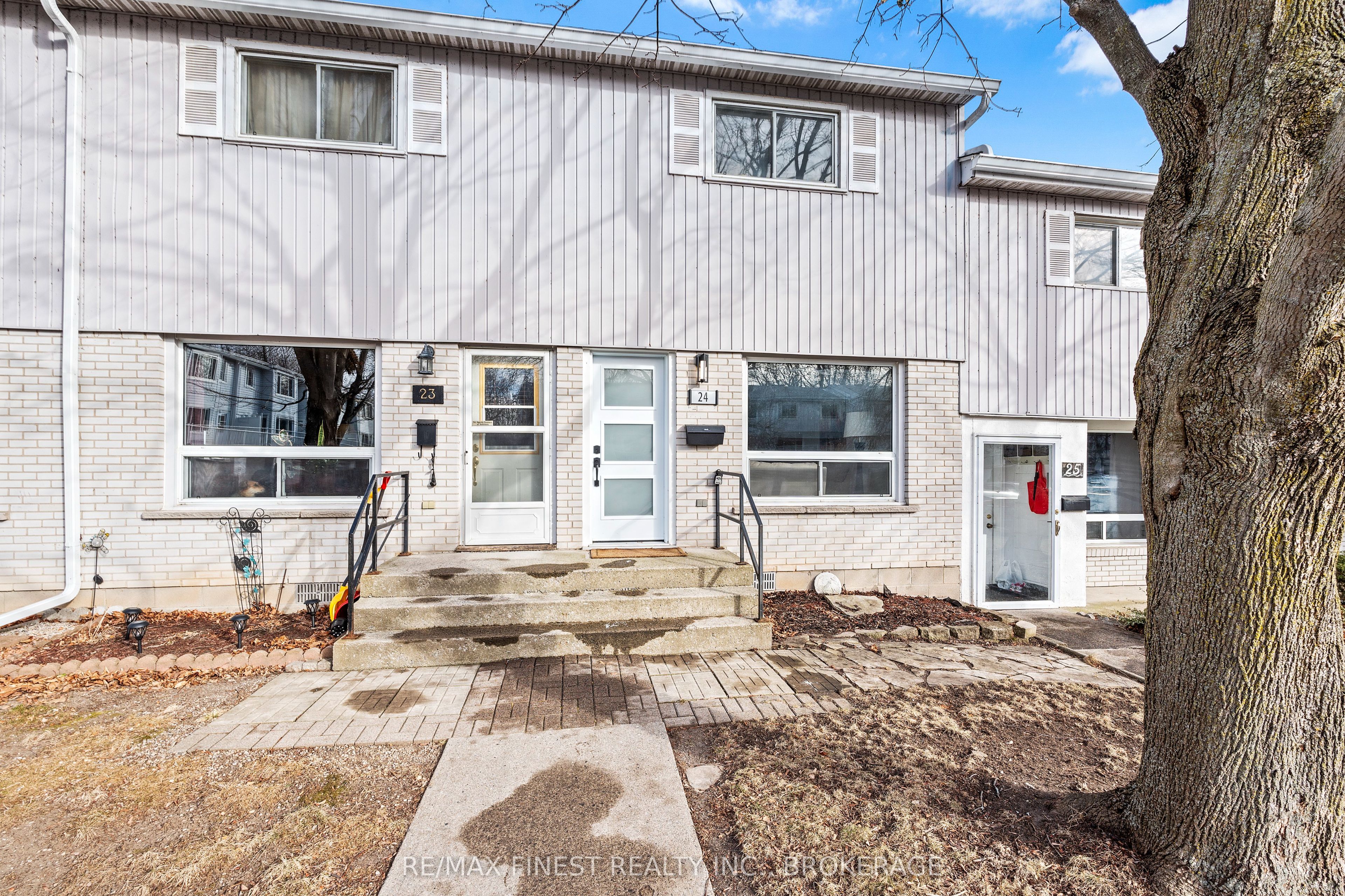4427 Bath Rd Property Photo 1