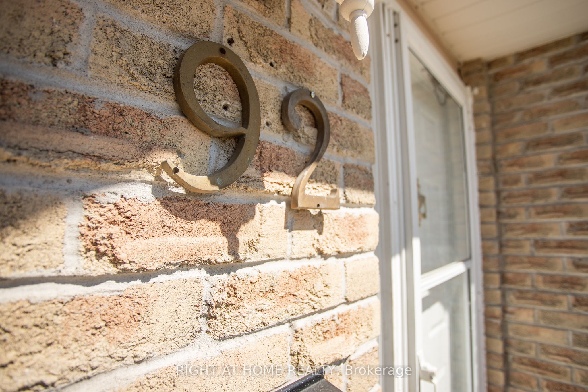 92 Farquhar Place Property Photo 3