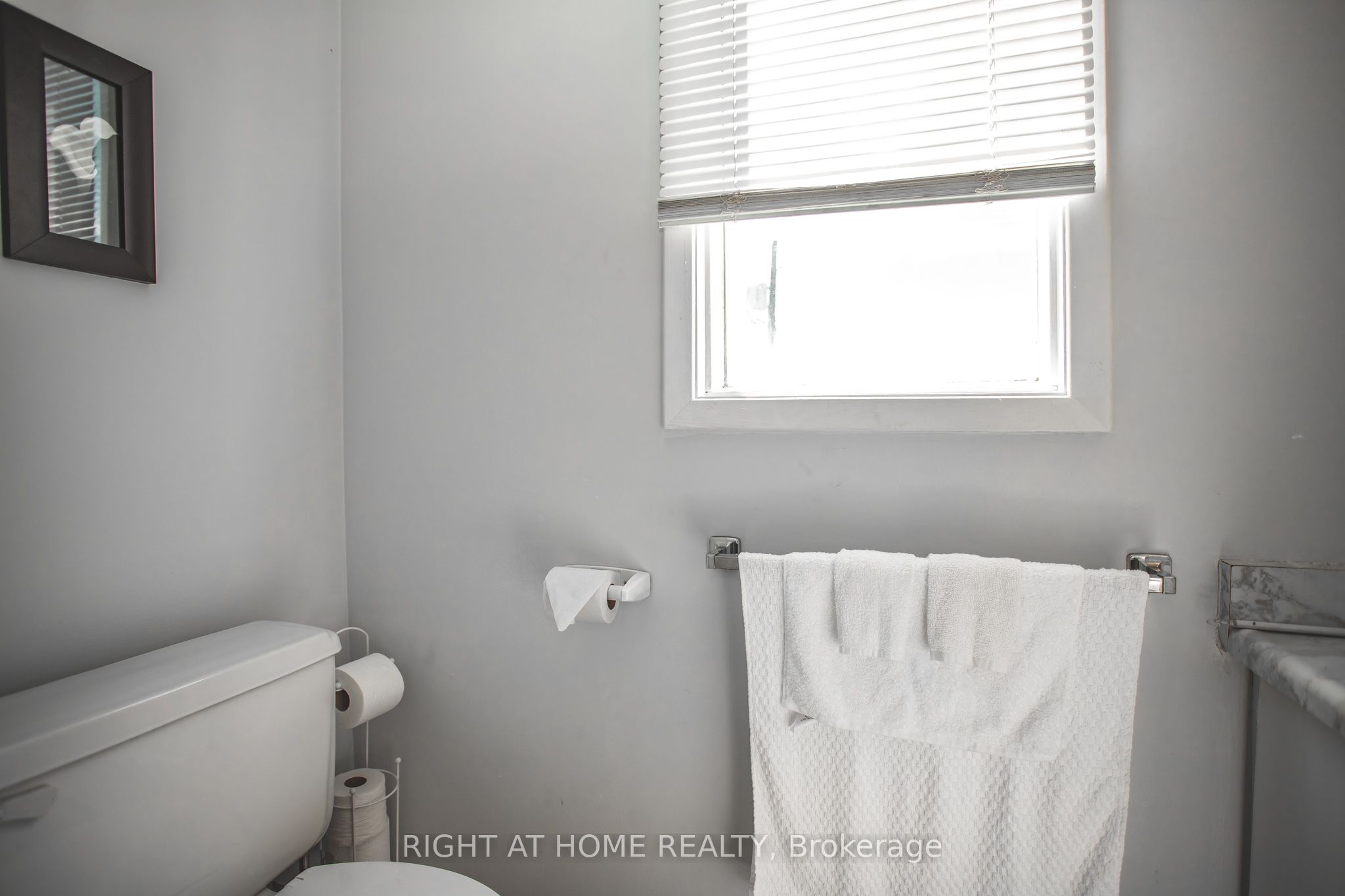 92 Farquhar Place Property Photo 9