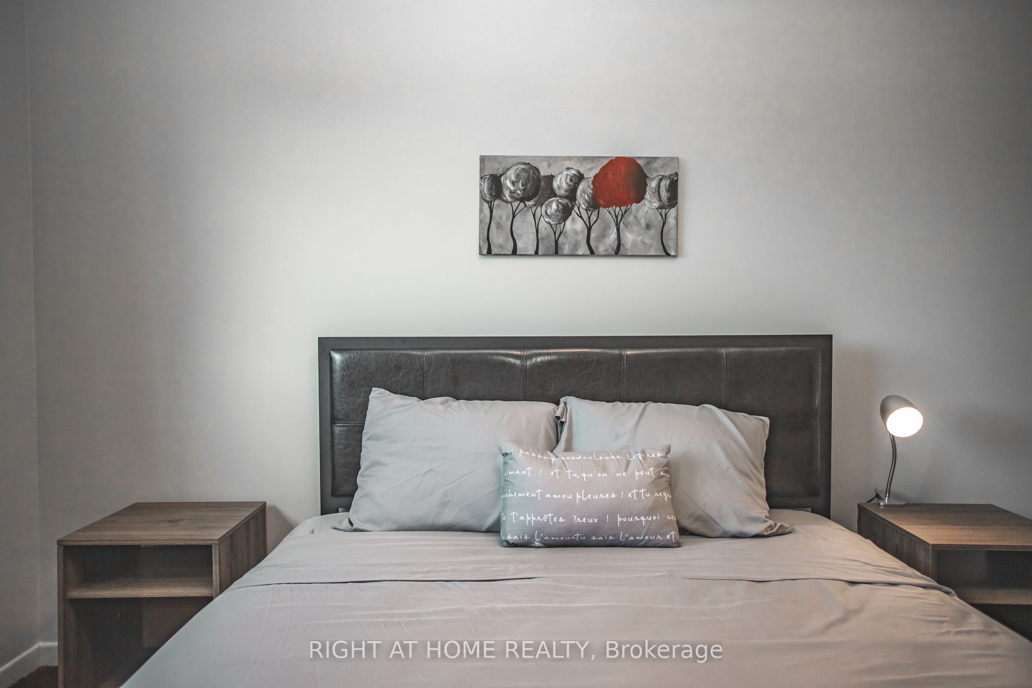 92 Farquhar Place Property Photo 16