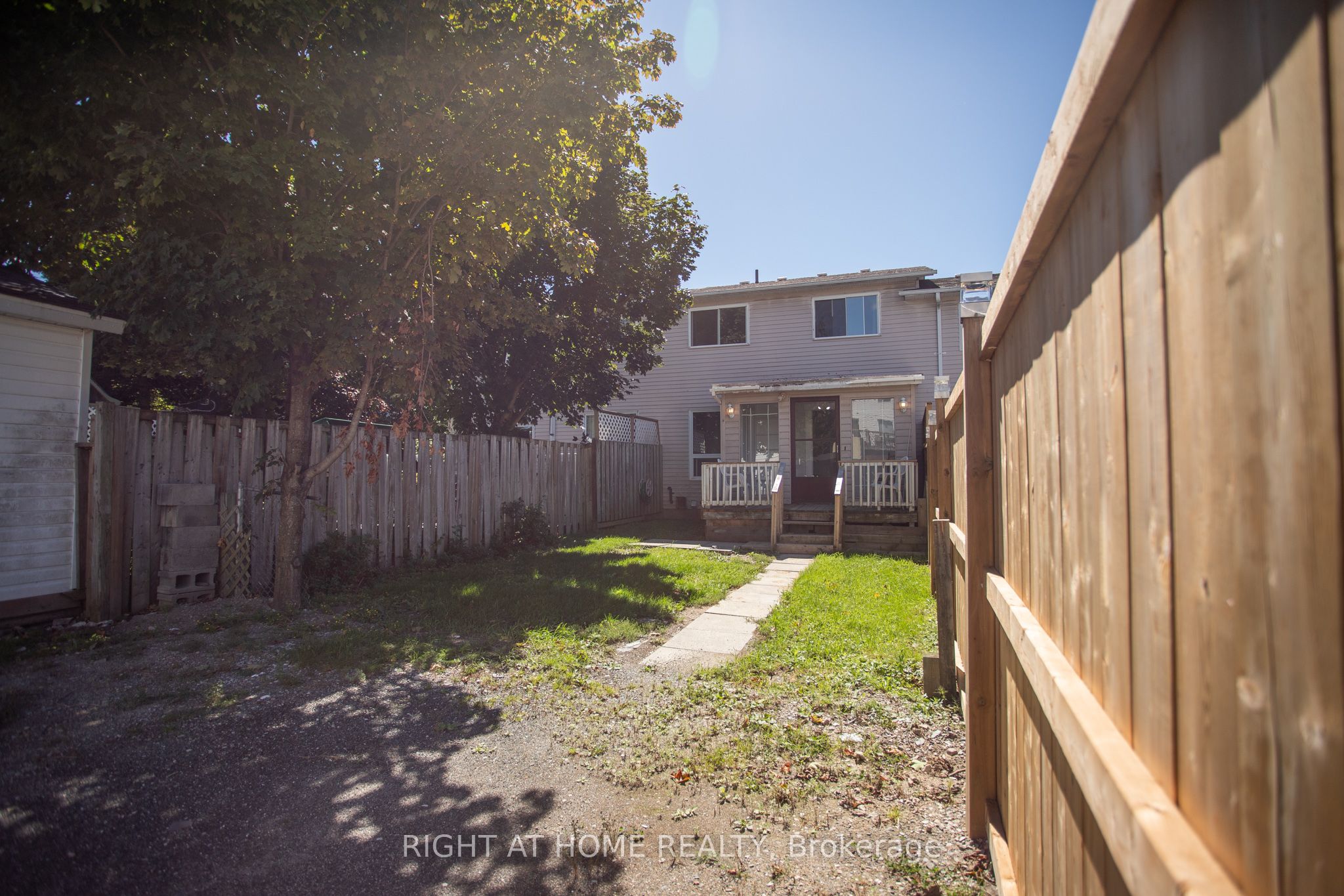 92 Farquhar Place Property Photo 23