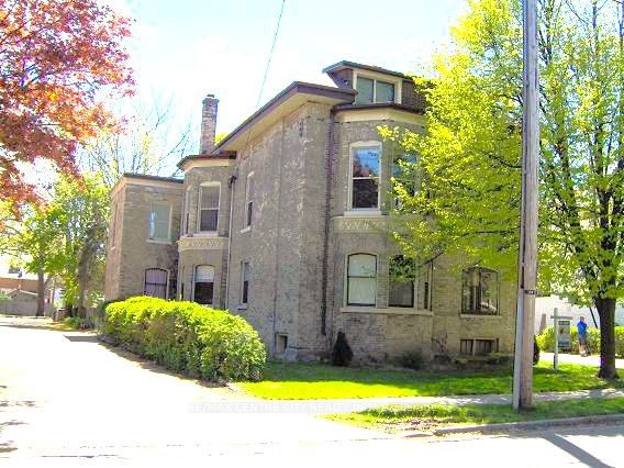 #6 - 26 Craig Street Property Photo 1