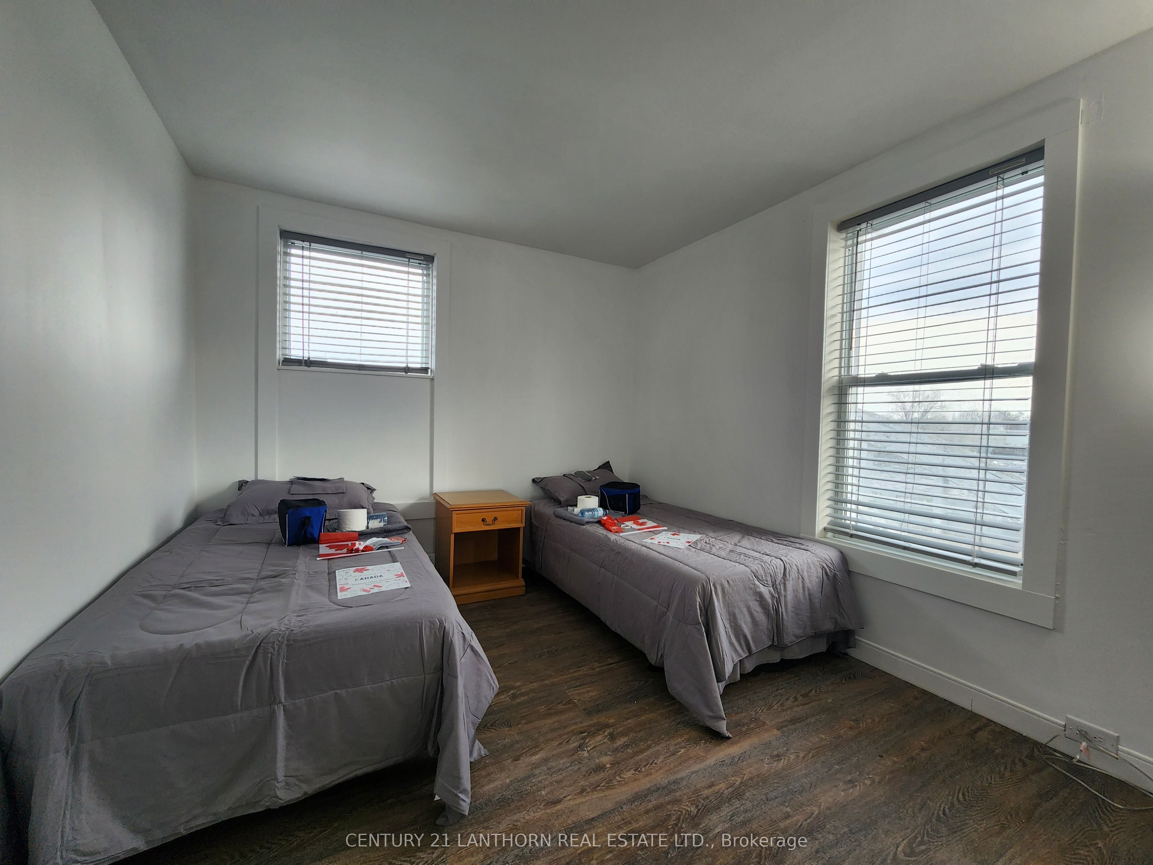 1 Moira Street E Property Photo 17