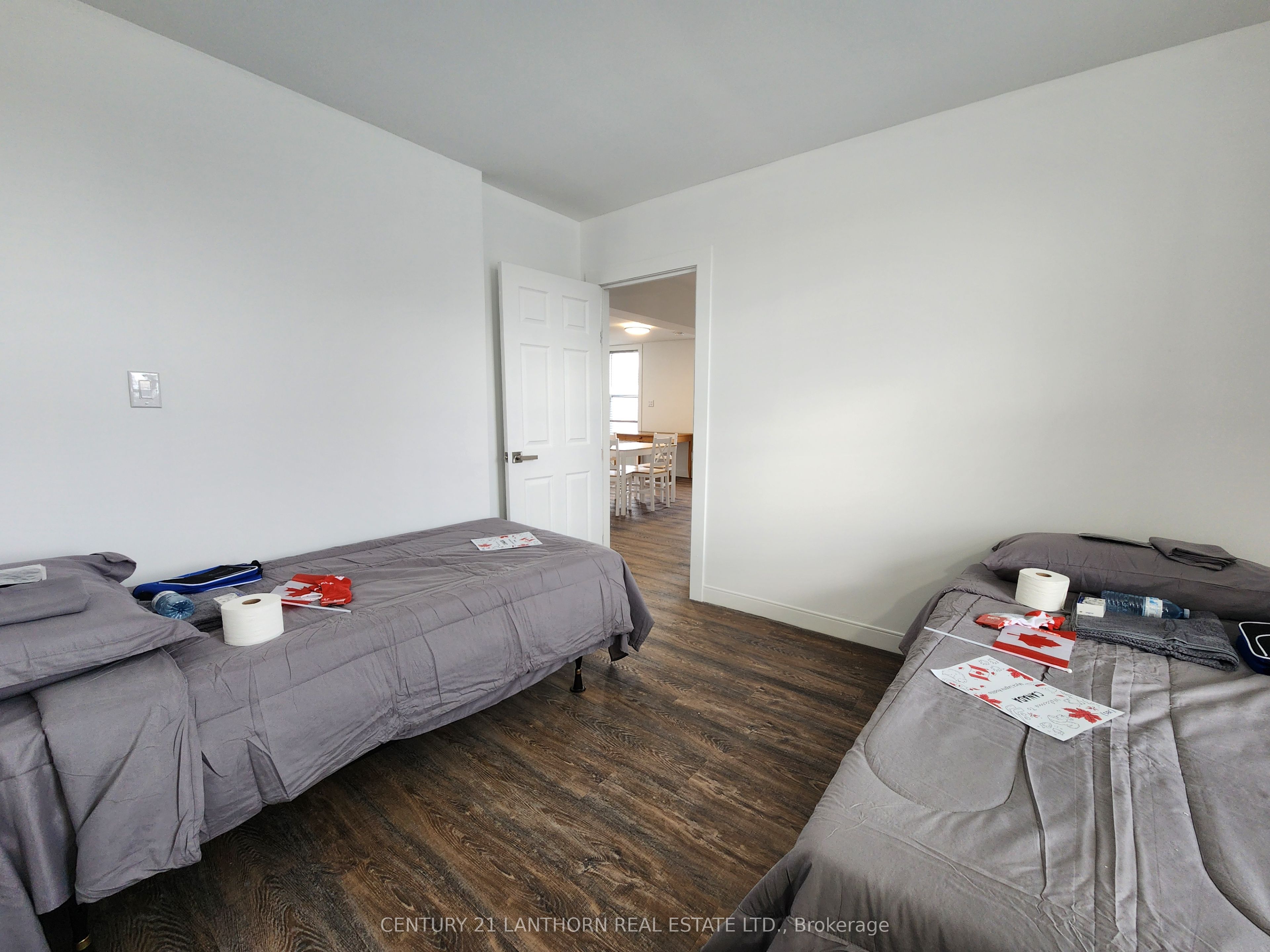 1 Moira Street E Property Photo 20