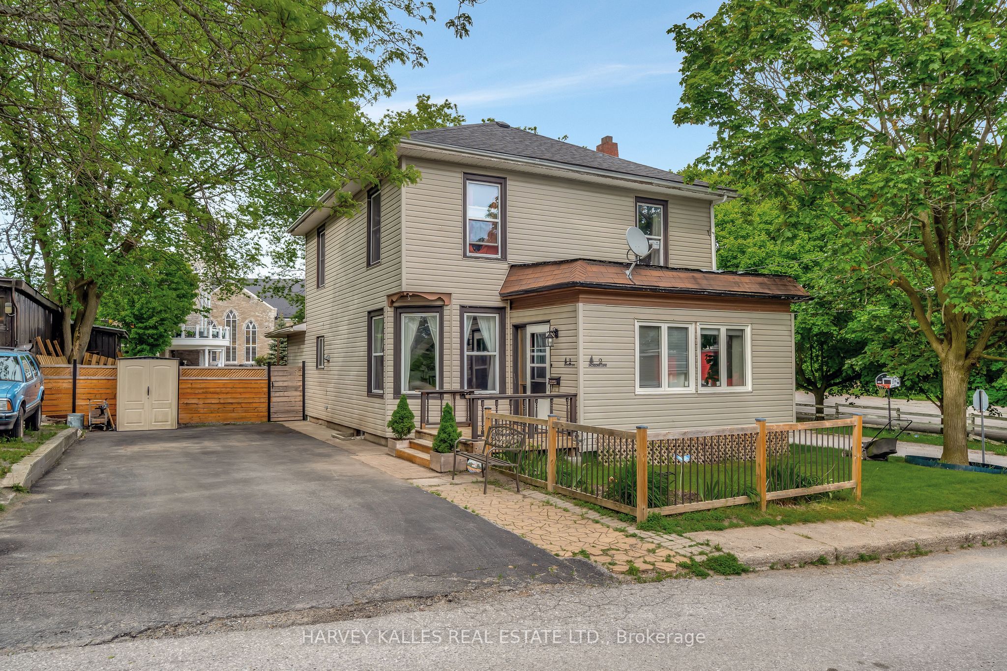 2 Jacksons Lane Property Photo 1