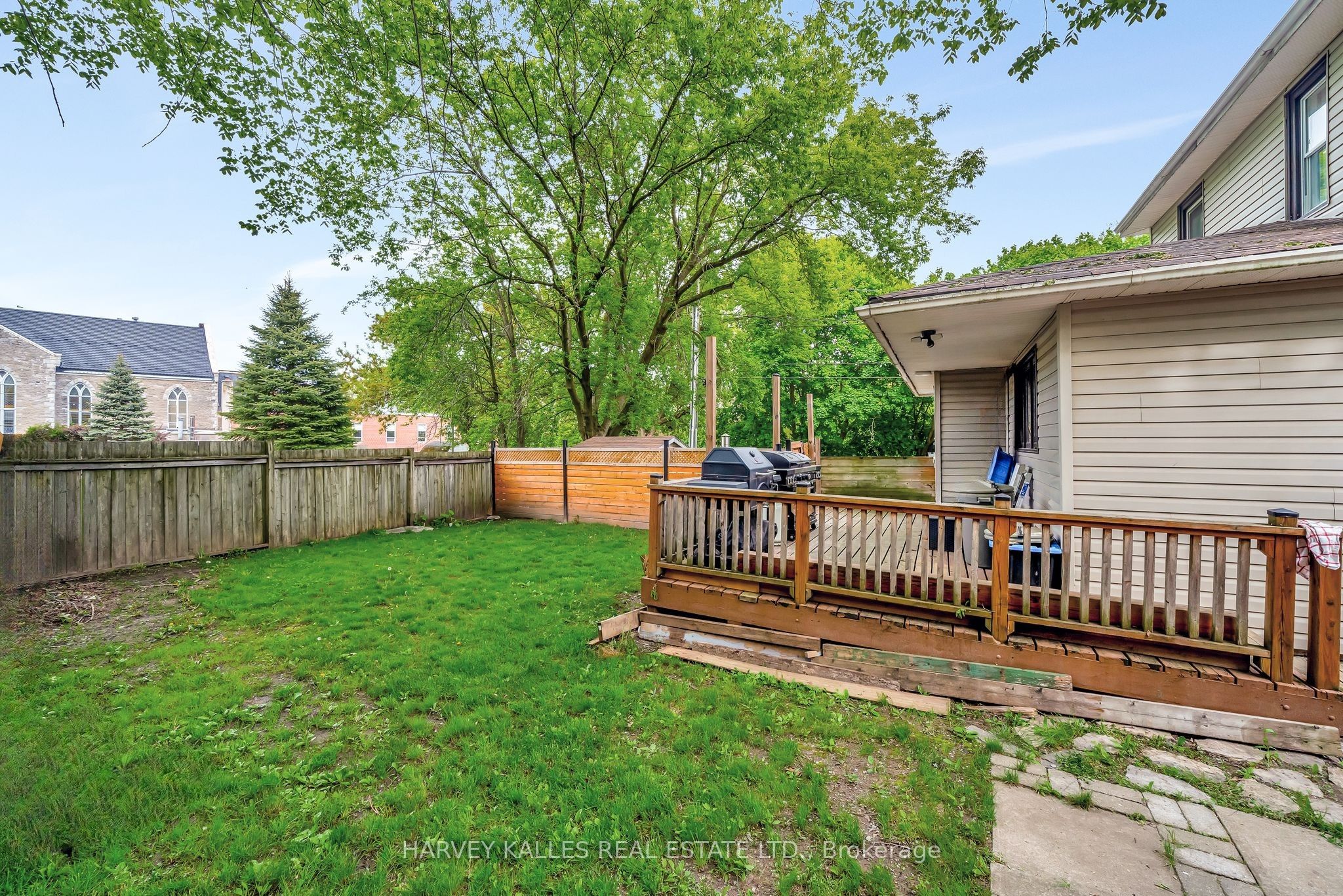 2 Jacksons Lane Property Photo 33