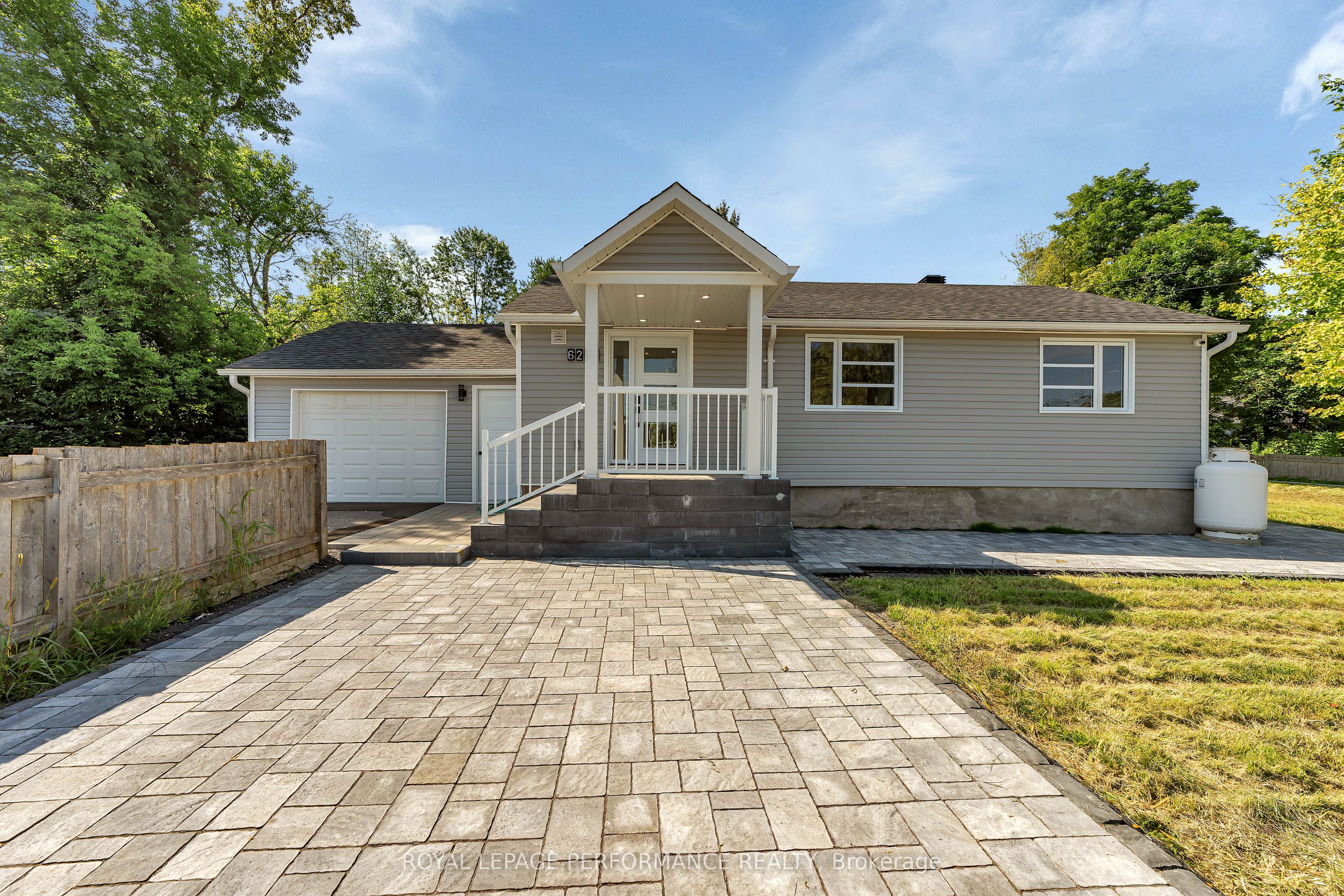 6200 Russell Road