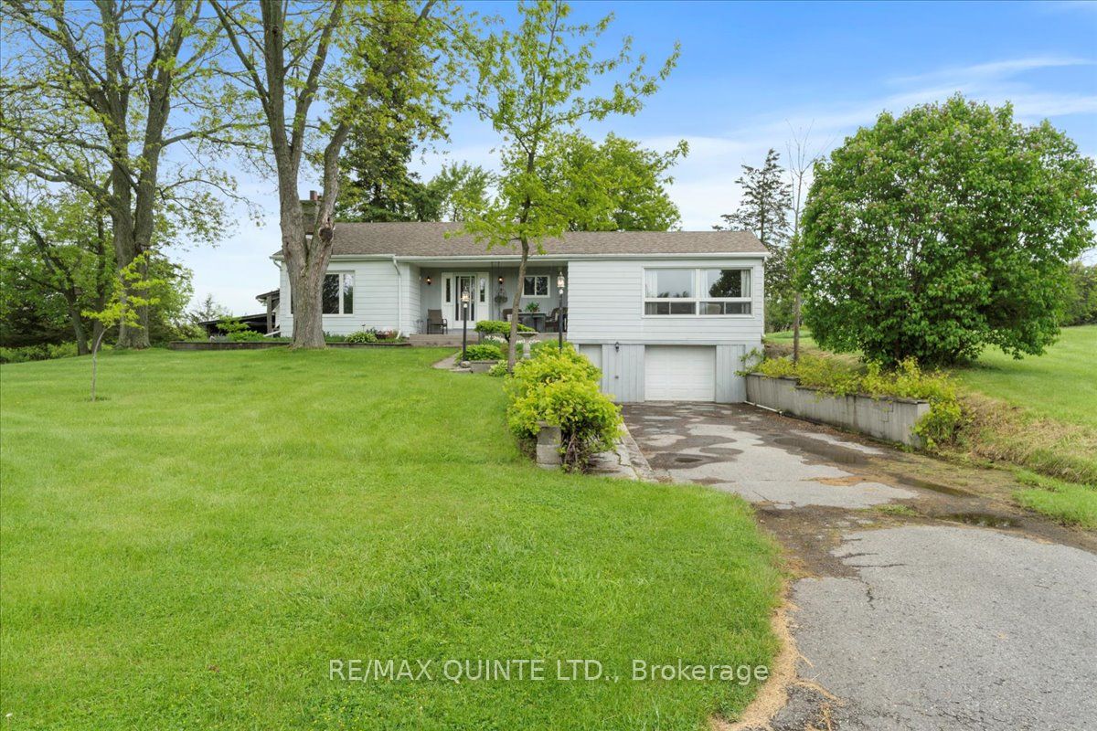 404 Bridge Street Property Photo 1