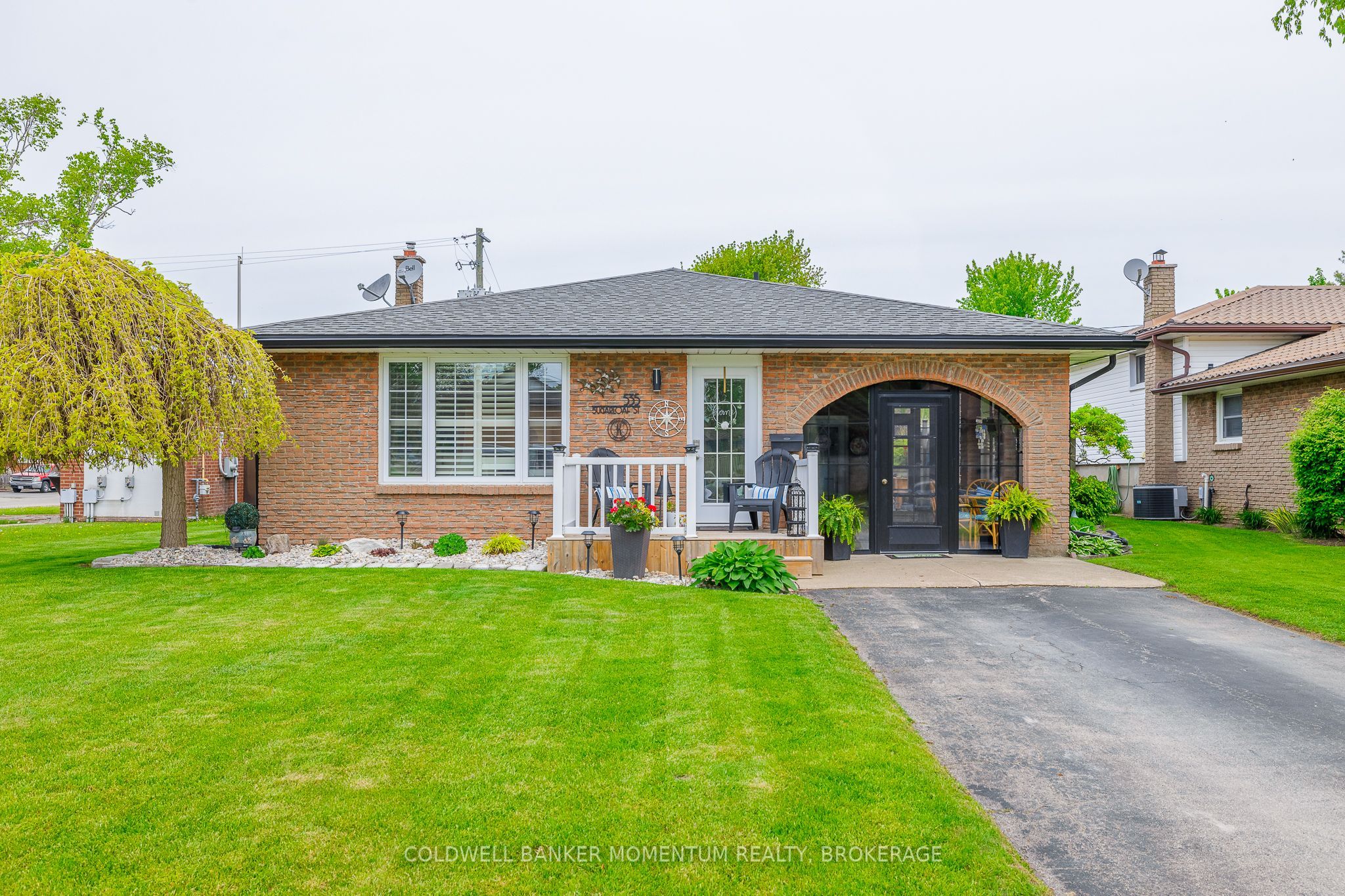 535 Sugarloaf Street Property Photo 1
