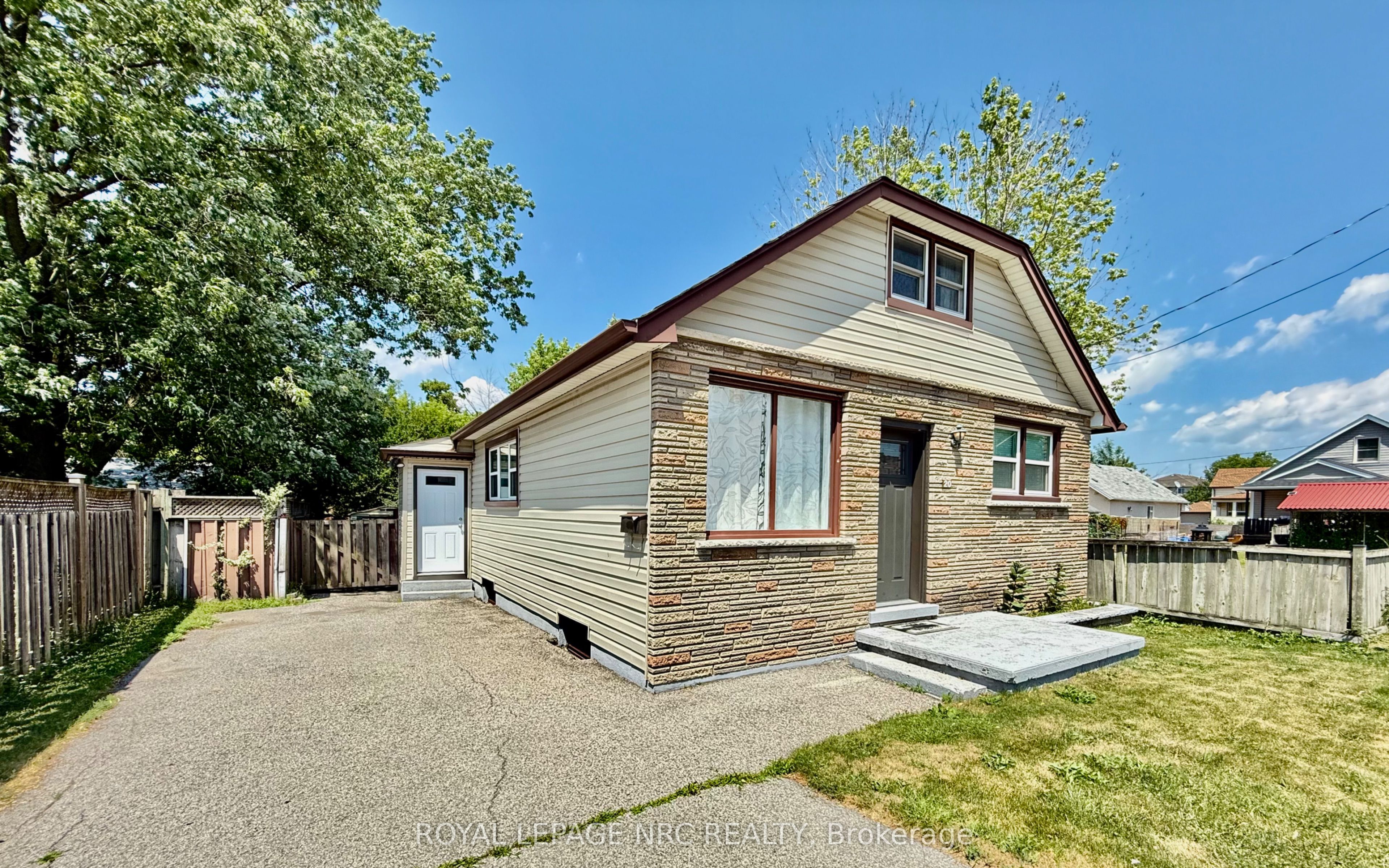 20 Richmond Street Property Photo 1