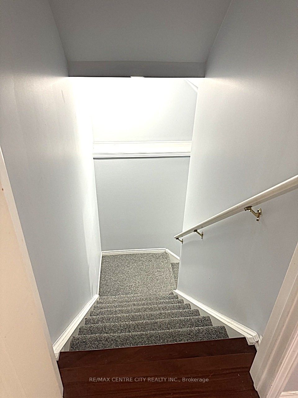 933 Thistledown Way Property Photo 31