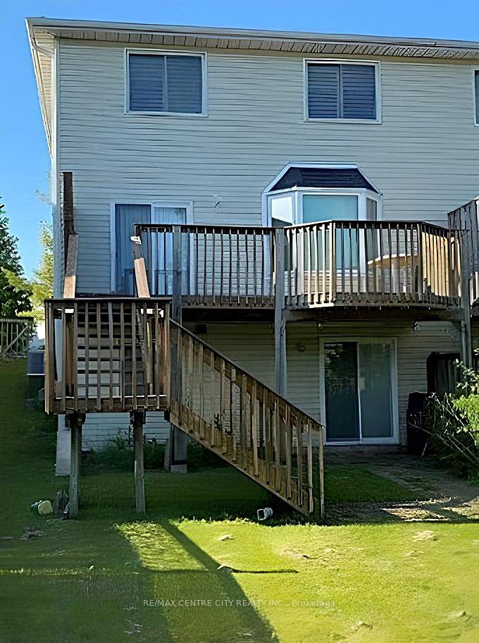 933 Thistledown Way Property Photo 33