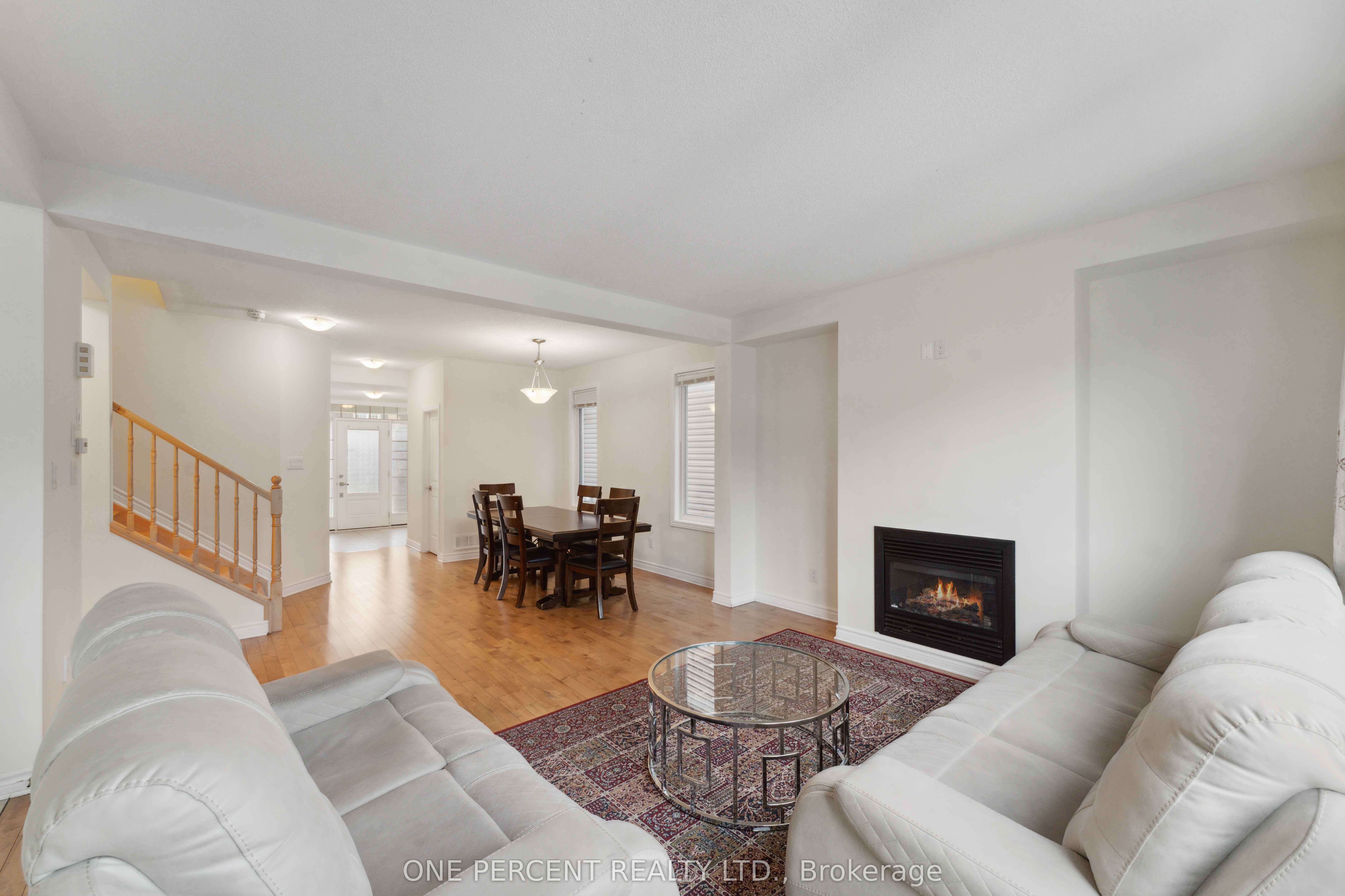 552 Genevriers Street Property Photo 11