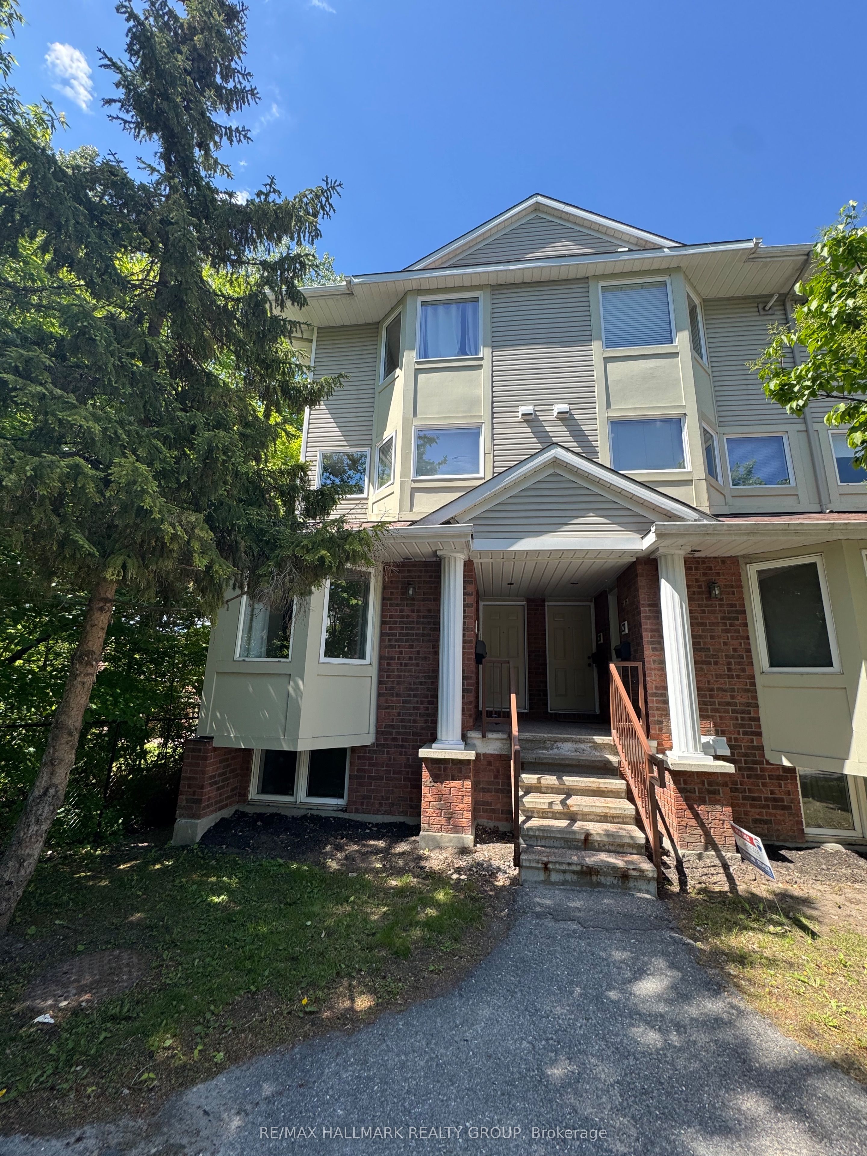 1400 Wildberry Court 25