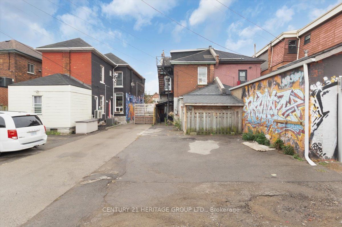 355 Barton Street E Property Photo 46