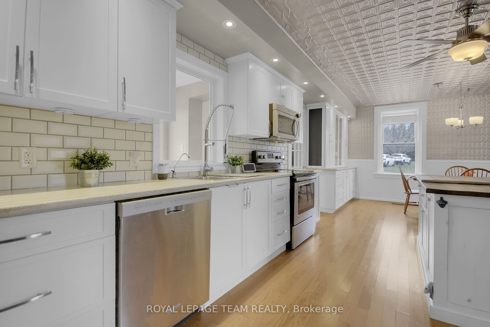 1456 Meadow Drive Property Photo 16