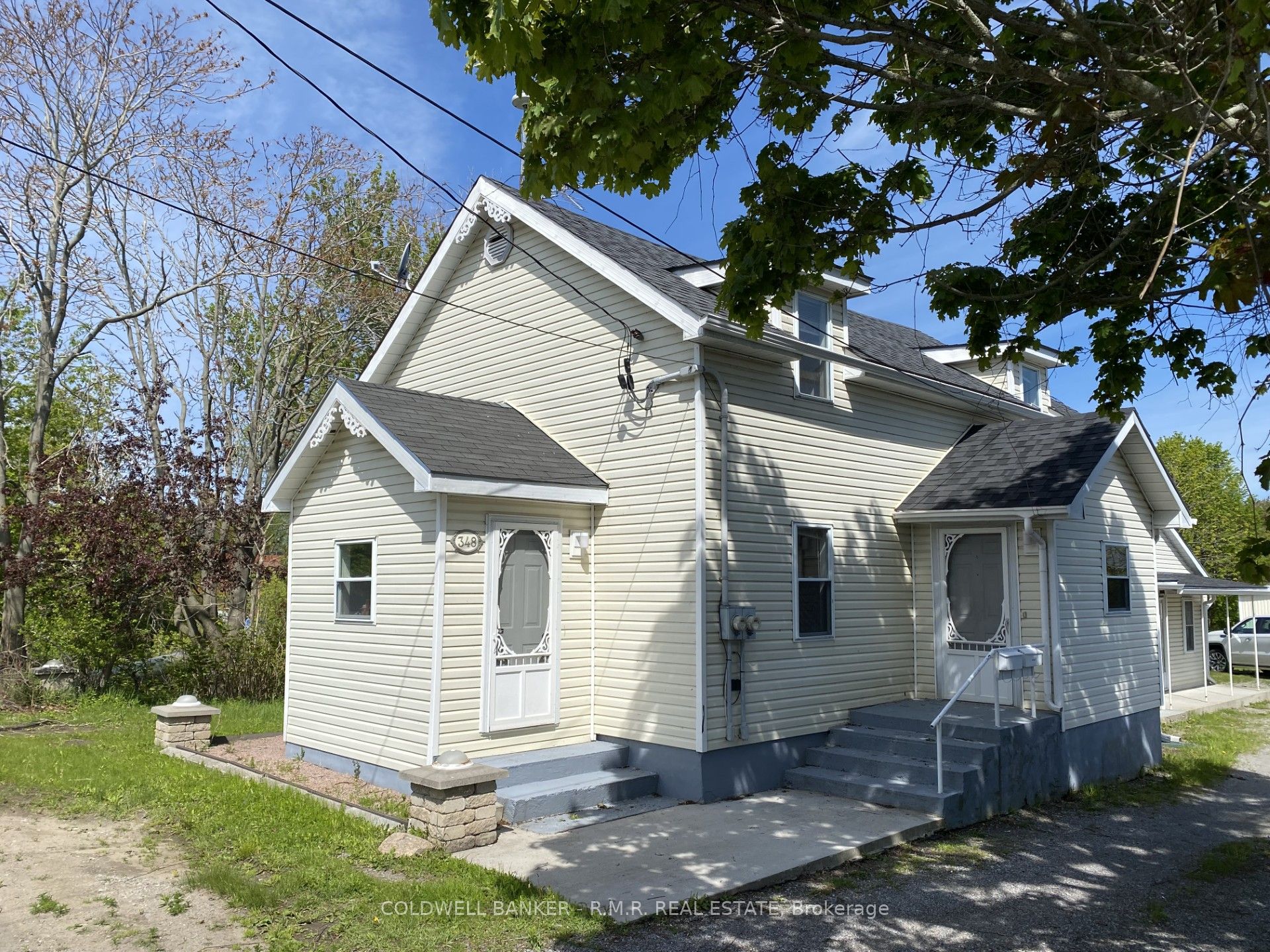 348 University Avenue W A Property Photo 1
