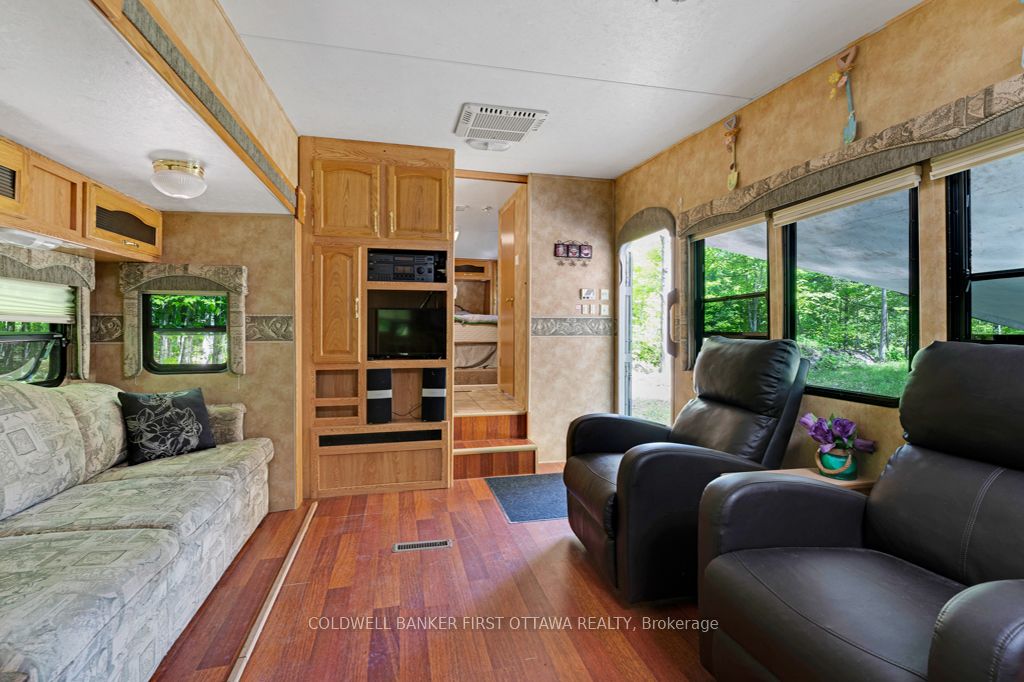 00 Scotch Line Property Photo 37