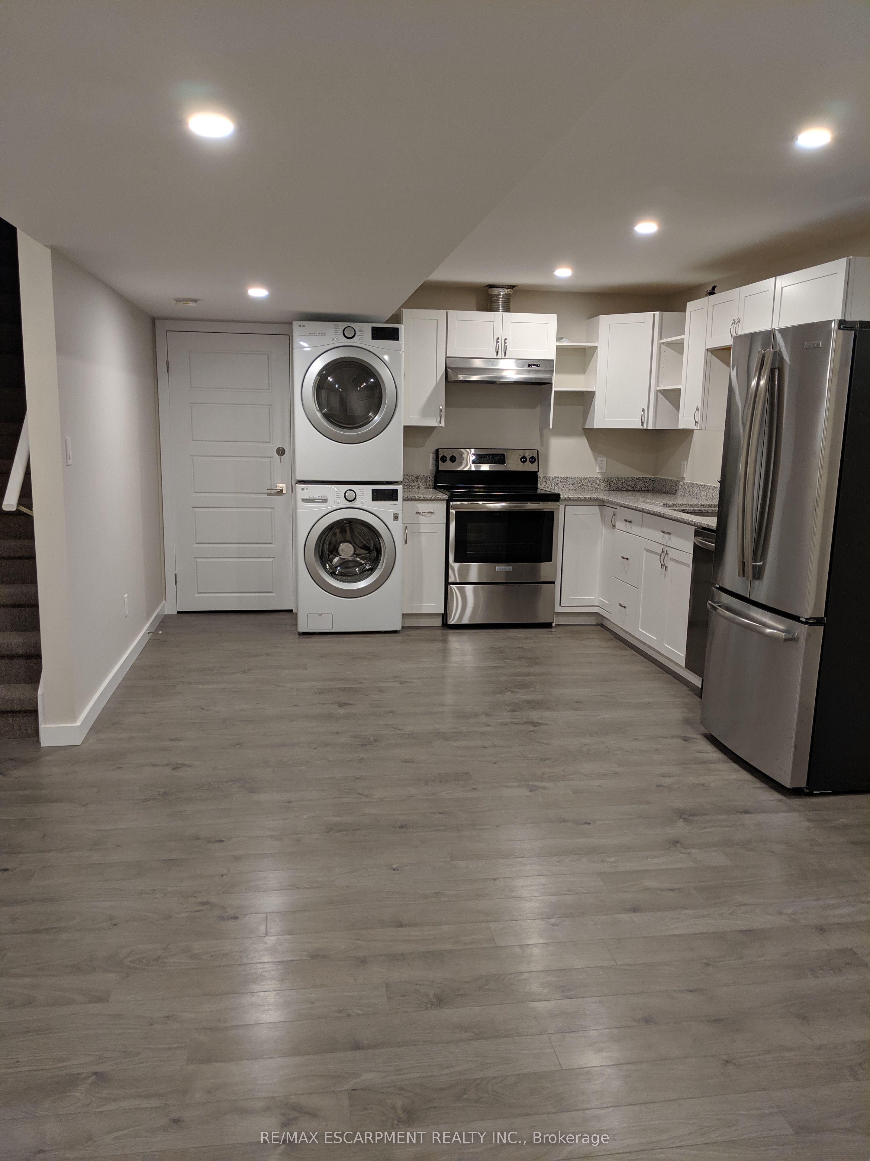 76 Century Street B Property Photo 2